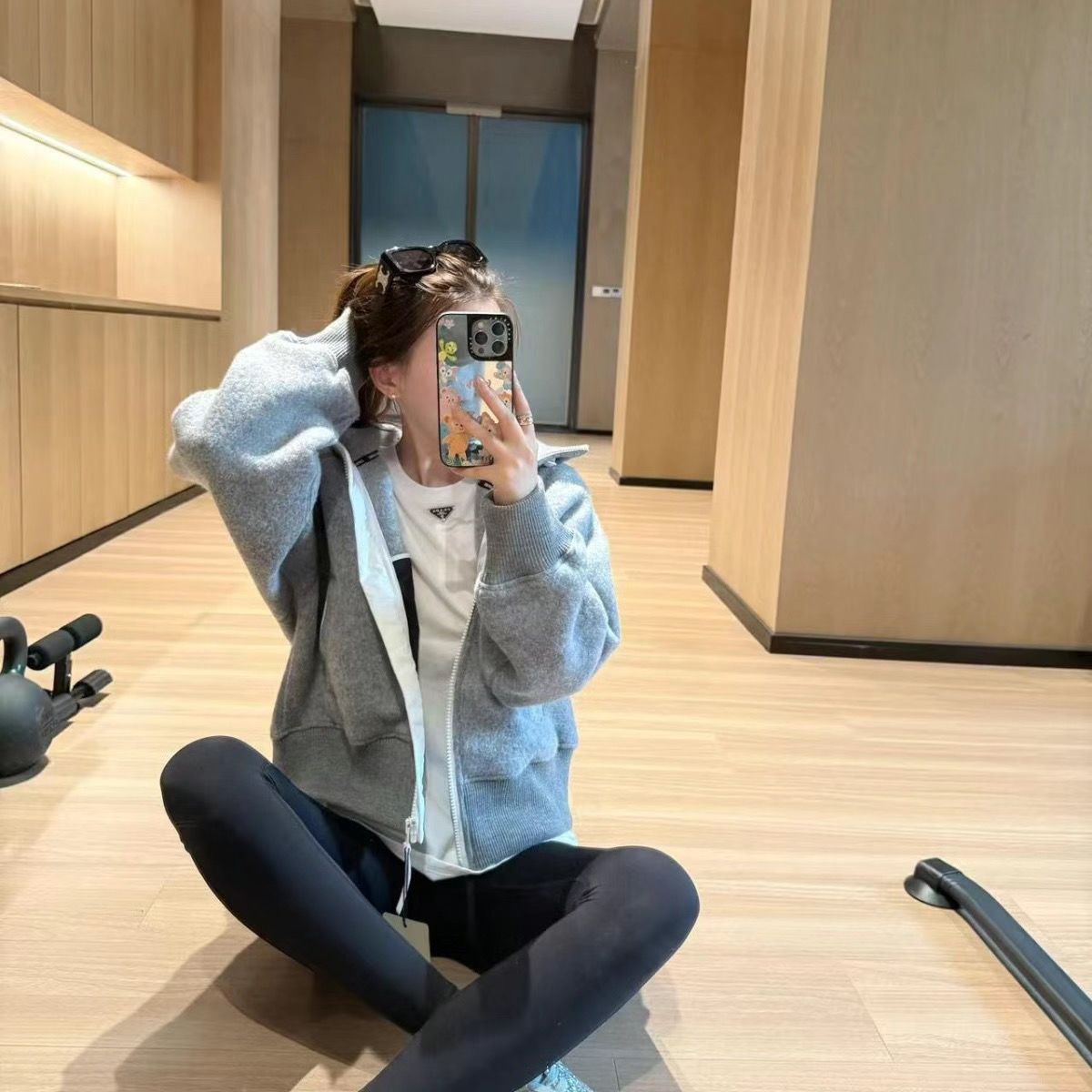 【MONCLER 公式旗艦店】モンクレール ラムウールのコートご好評に付き再入荷！