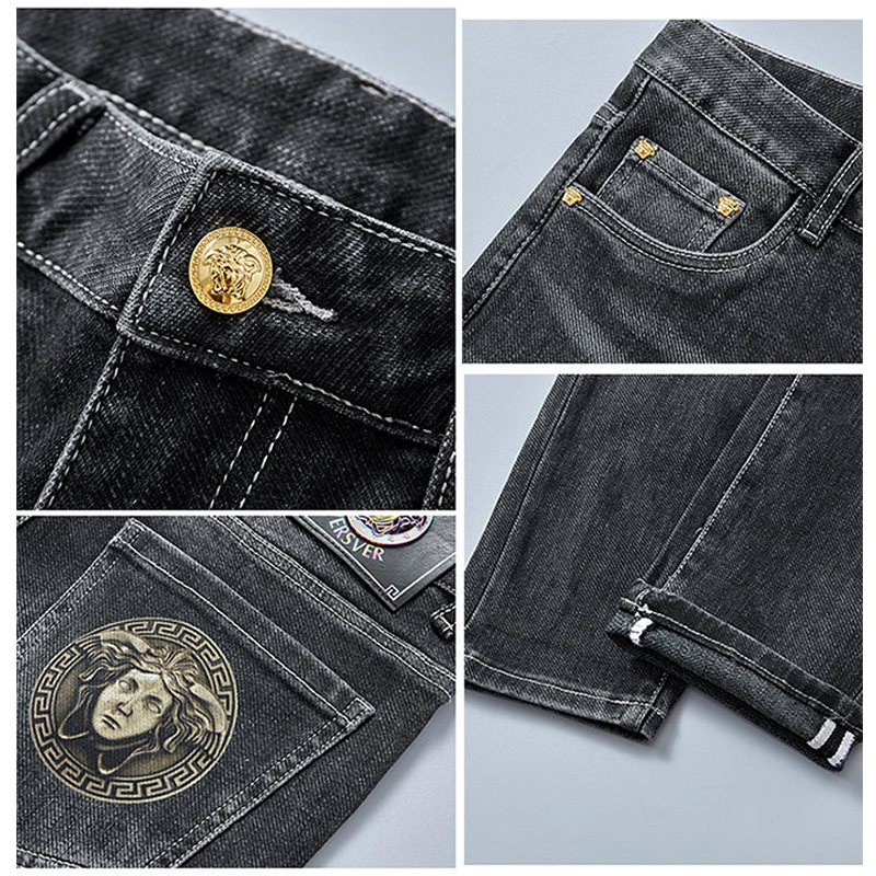 【VERSACE公式旗艦店】ご好評に付き再入荷！！