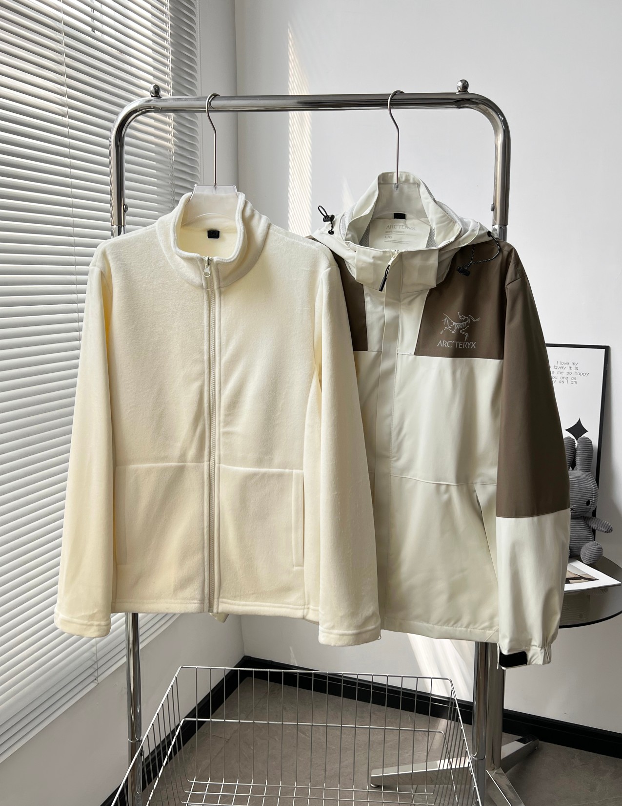 【ARC'TERYX旗艦店】保温ジャケット 男女兼用 ご好評に付き再入荷！