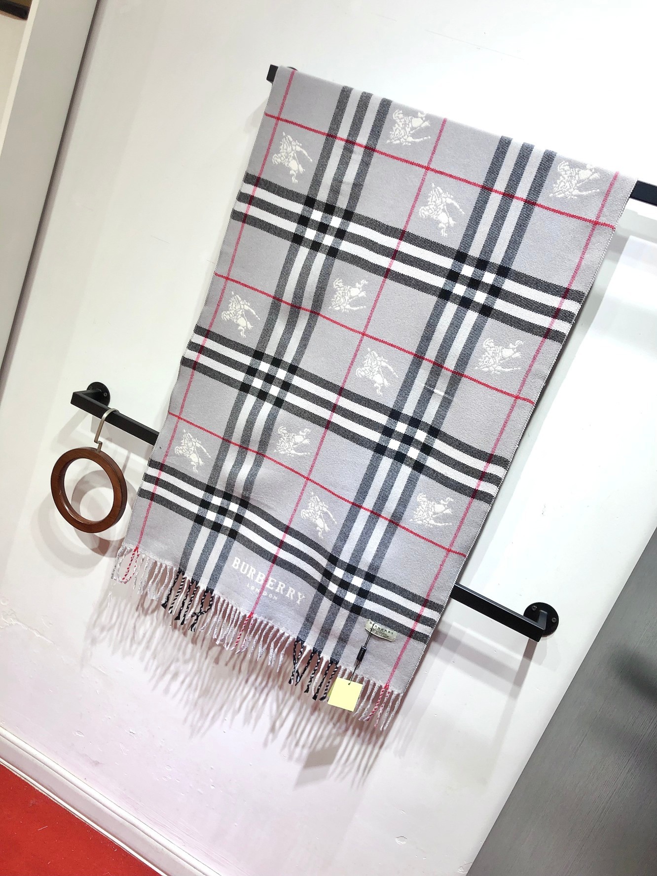 【BURBERRY公式旗艦店】バーバリー スカーフ 限定発売 送料無料