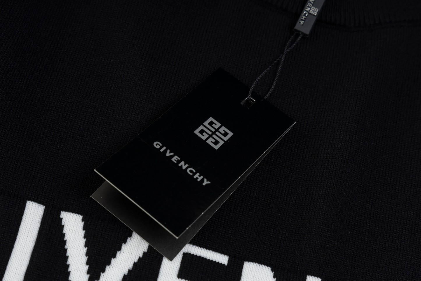 【GIVENCHY旗艦店】ジバンシー セーター ご好評に付き再入荷！