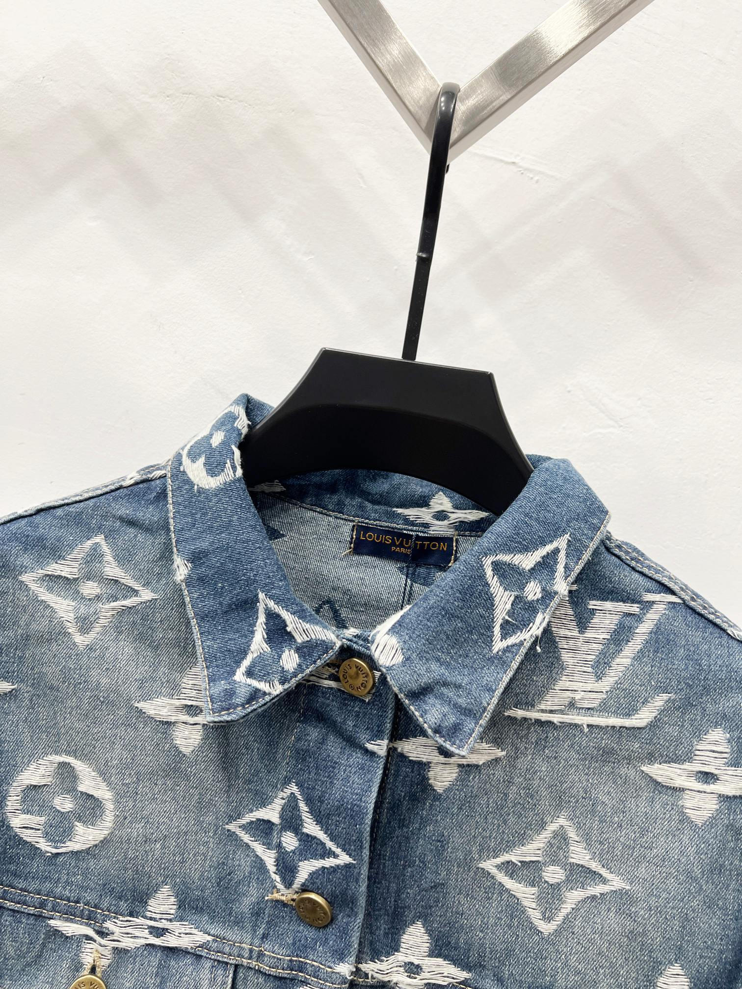 【LOUIS VUITTON旗艦店】ルイヴィトン デニムジャケット ご好評に付き再入荷！