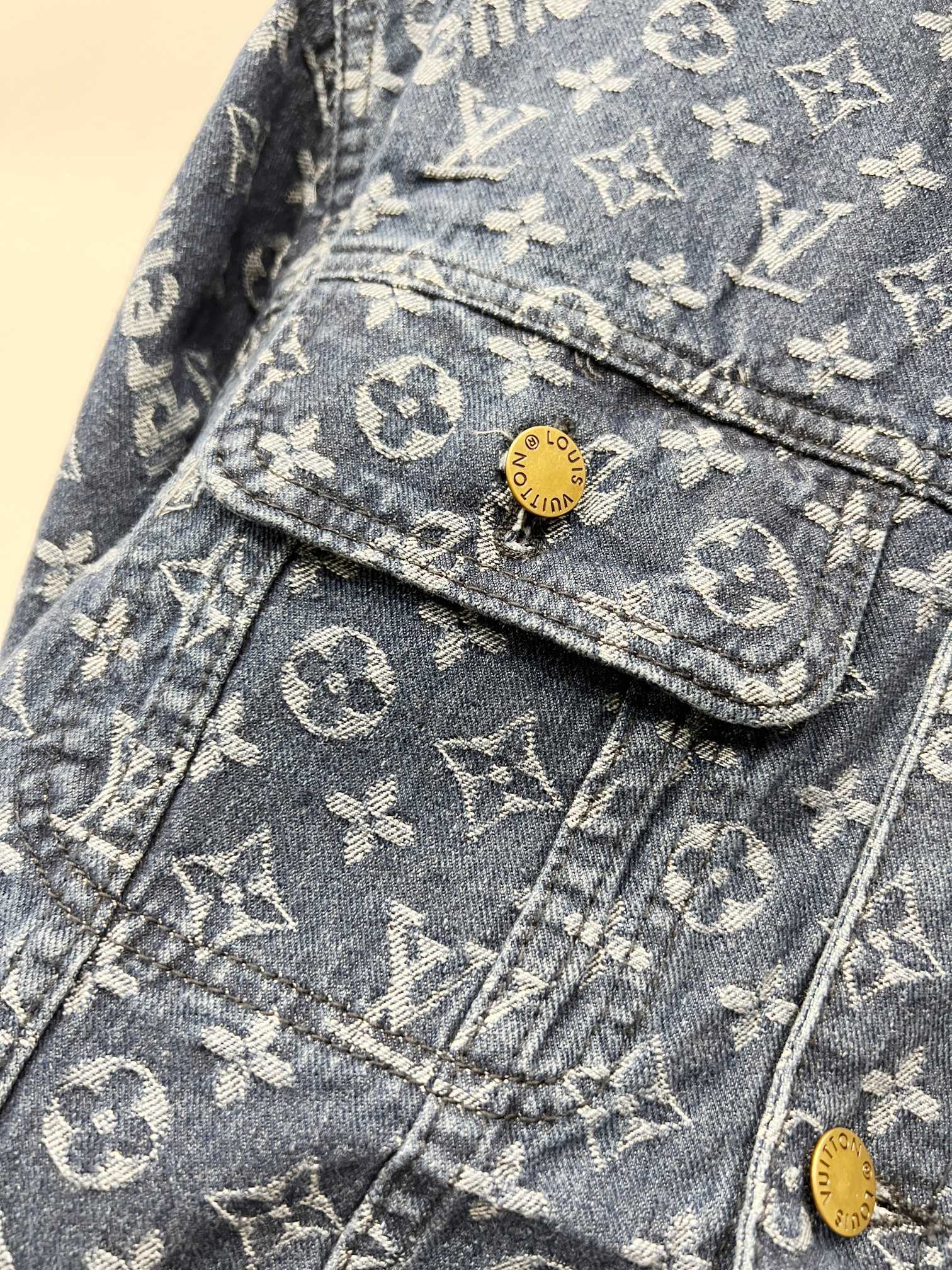 【LOUIS VUITTON x SUPREME】デニムジャケット ご好評に付き再入荷！