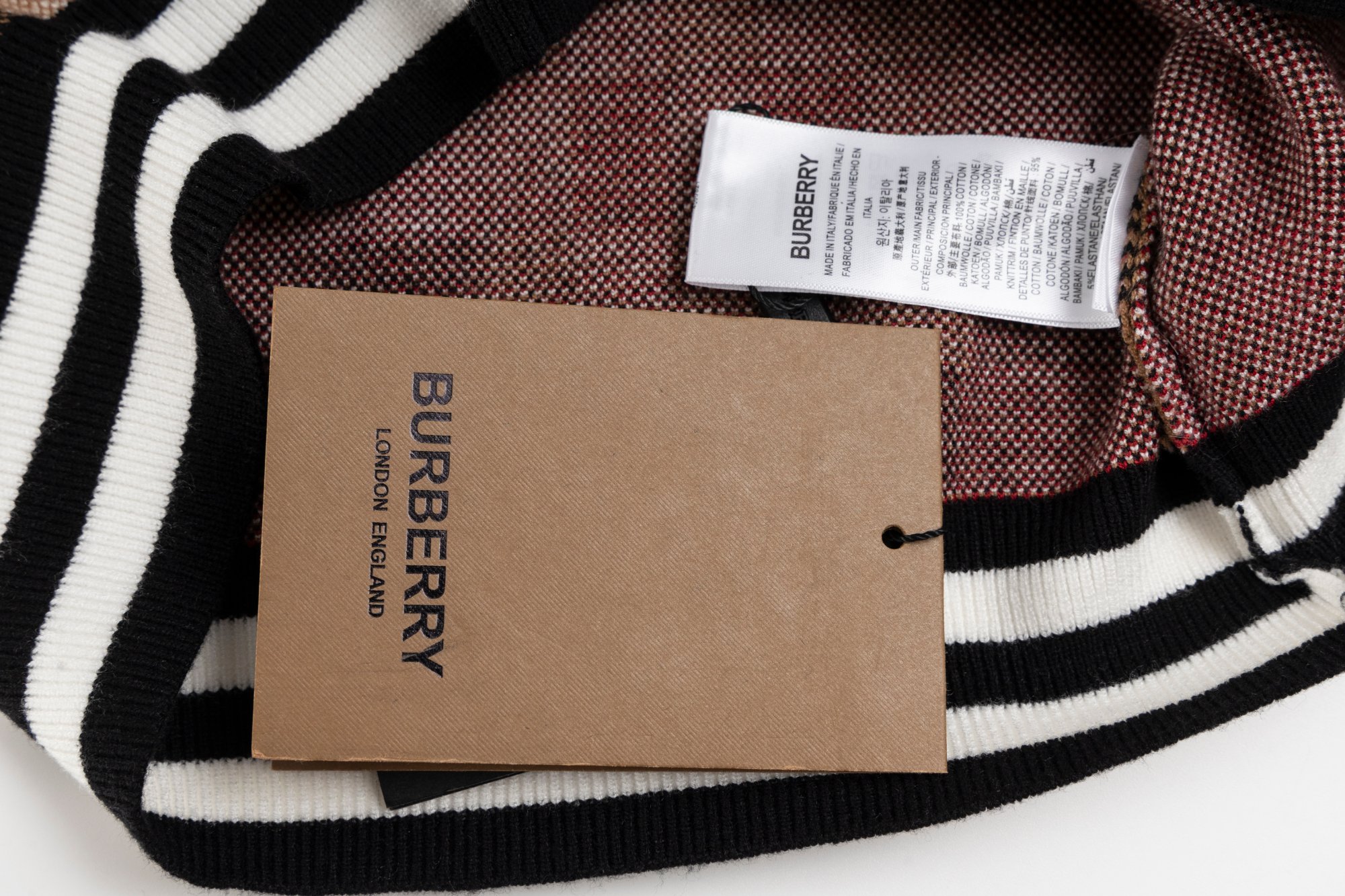 【BURBERRY旗艦店】バーバリー セーター ご好評に付き再入荷！