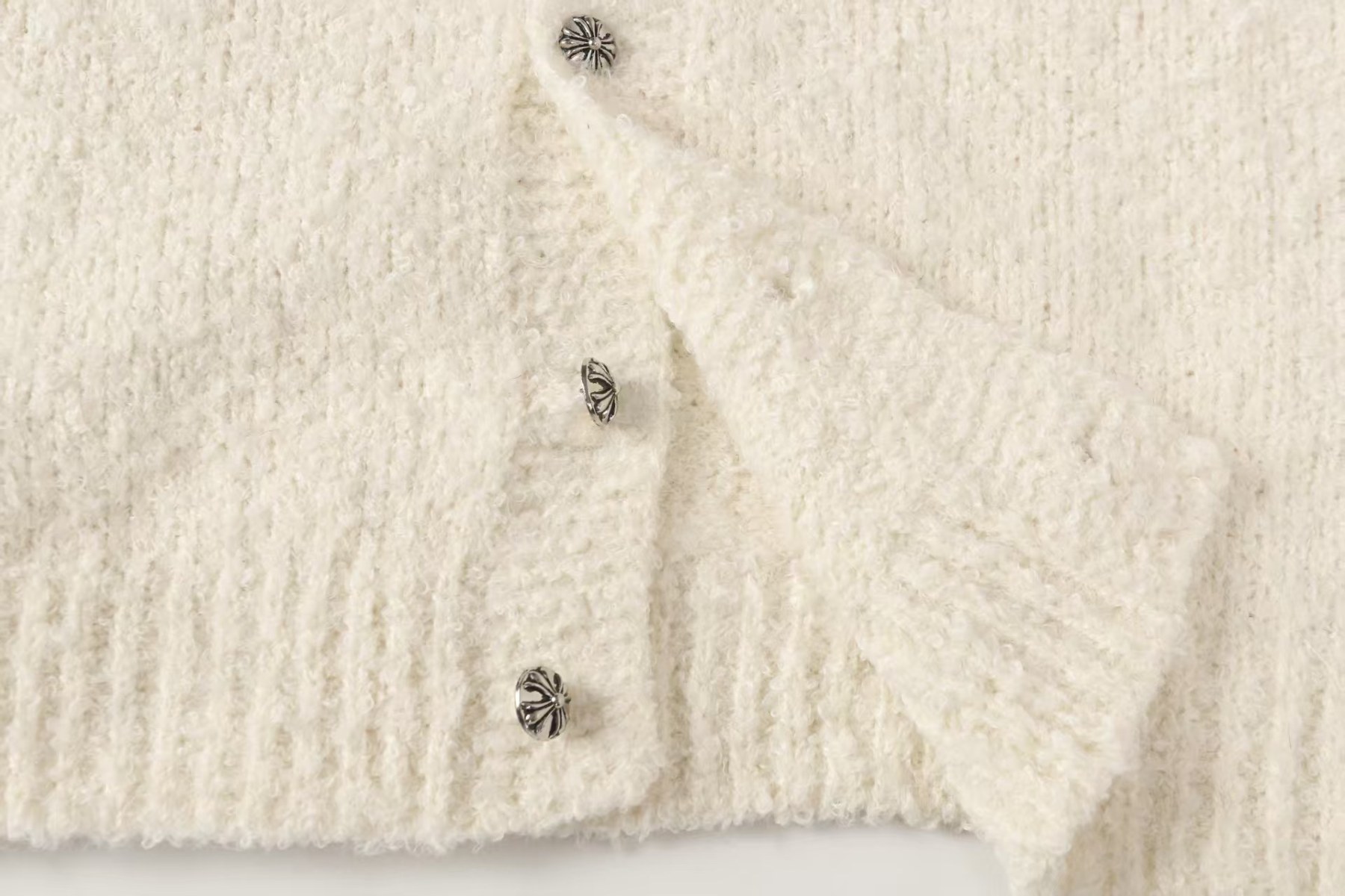 【CHROME HEARTS旗艦店】クロムハーツ セーター ご好評に付き再入荷！