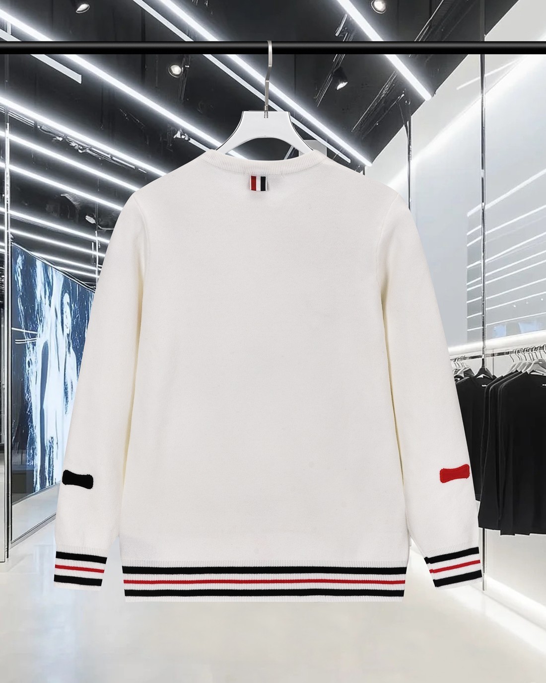 【Thom Browne旗艦店】セーター 男女兼用 ご好評に付き再入荷！