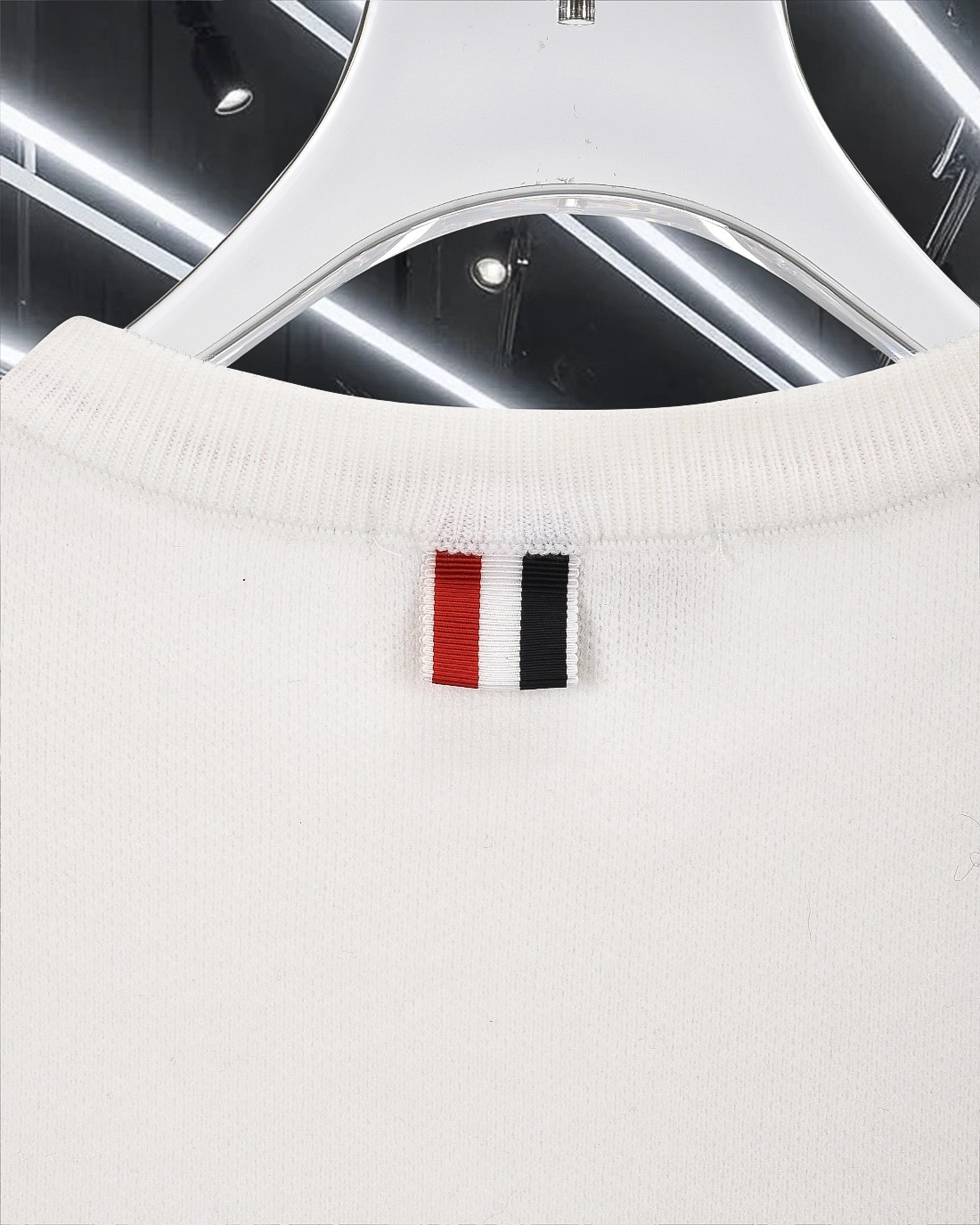 【Thom Browne旗艦店】セーター 男女兼用 ご好評に付き再入荷！