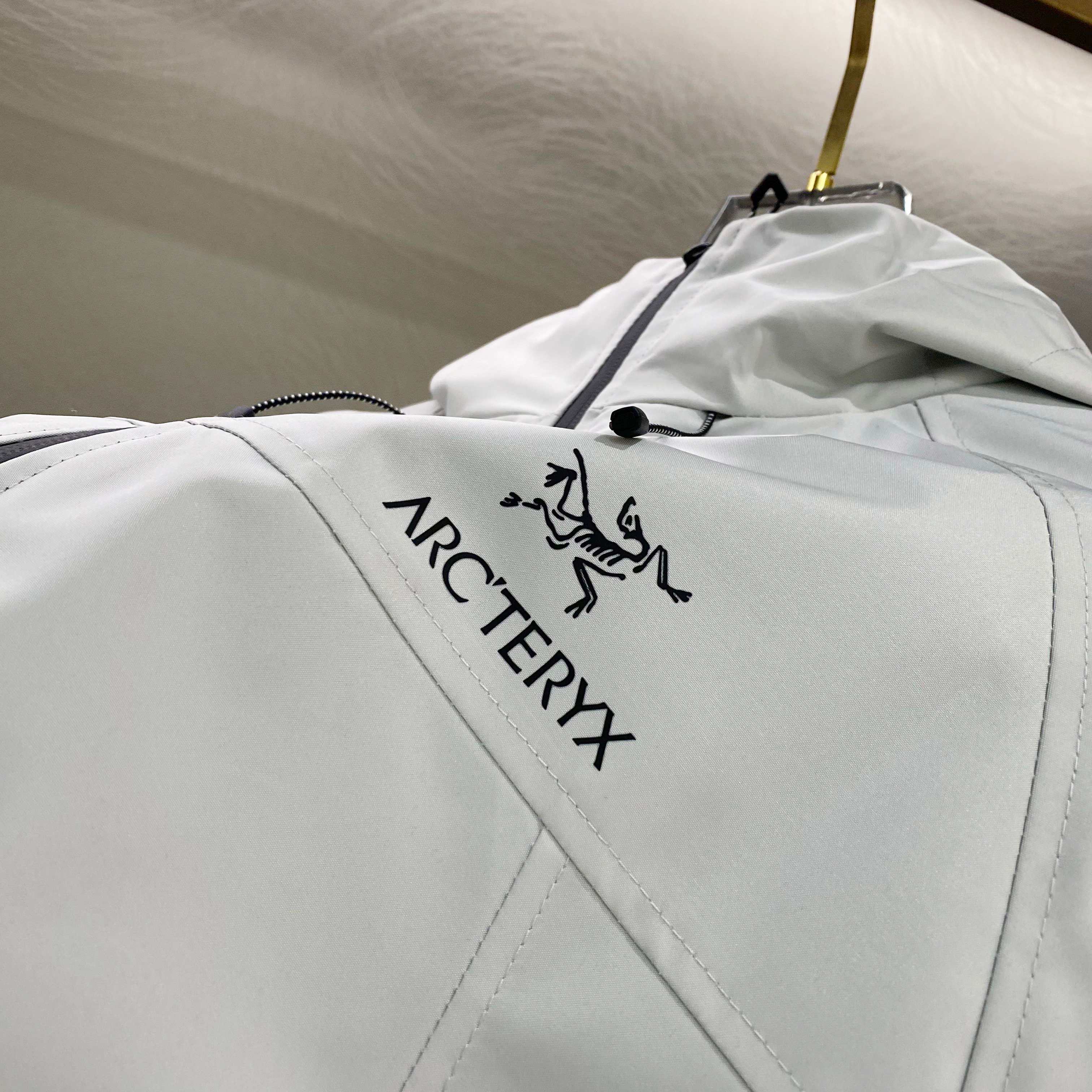 【ARC'TERYX旗艦店】3in1ジャケット 男女兼用 ご好評に付き再入荷！