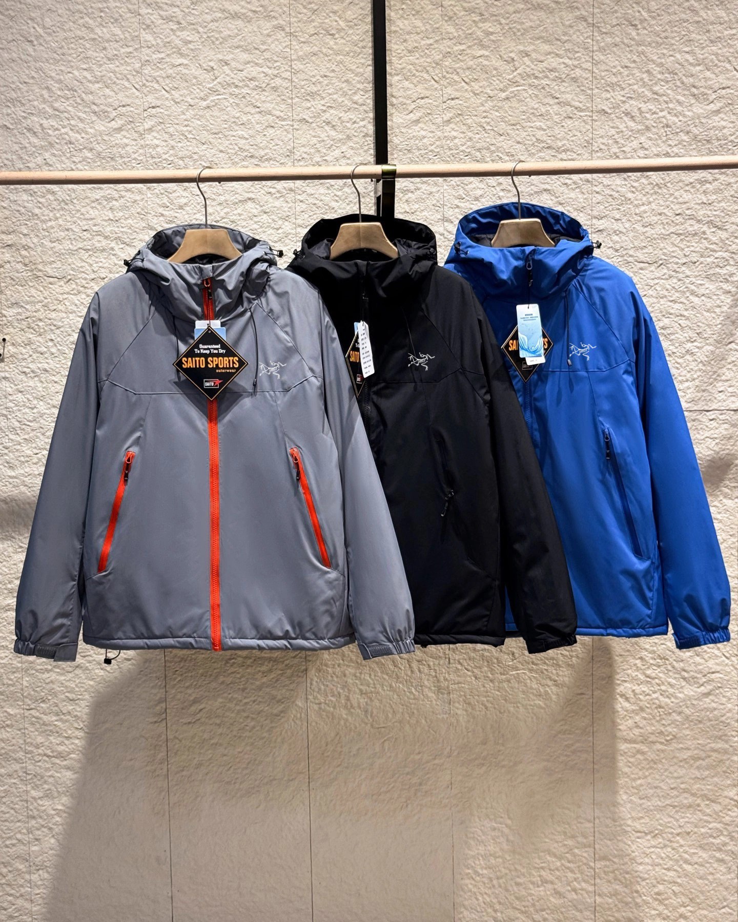 【ARC'TERYX旗艦店】軽量防風防水ジャケット 男女兼用 ご好評に付き再入荷！