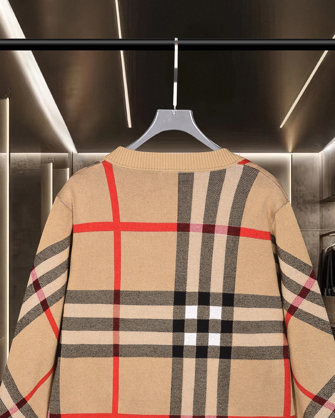 【BURBERRY旗艦店】バーバリー セーター ご好評に付き再入荷！