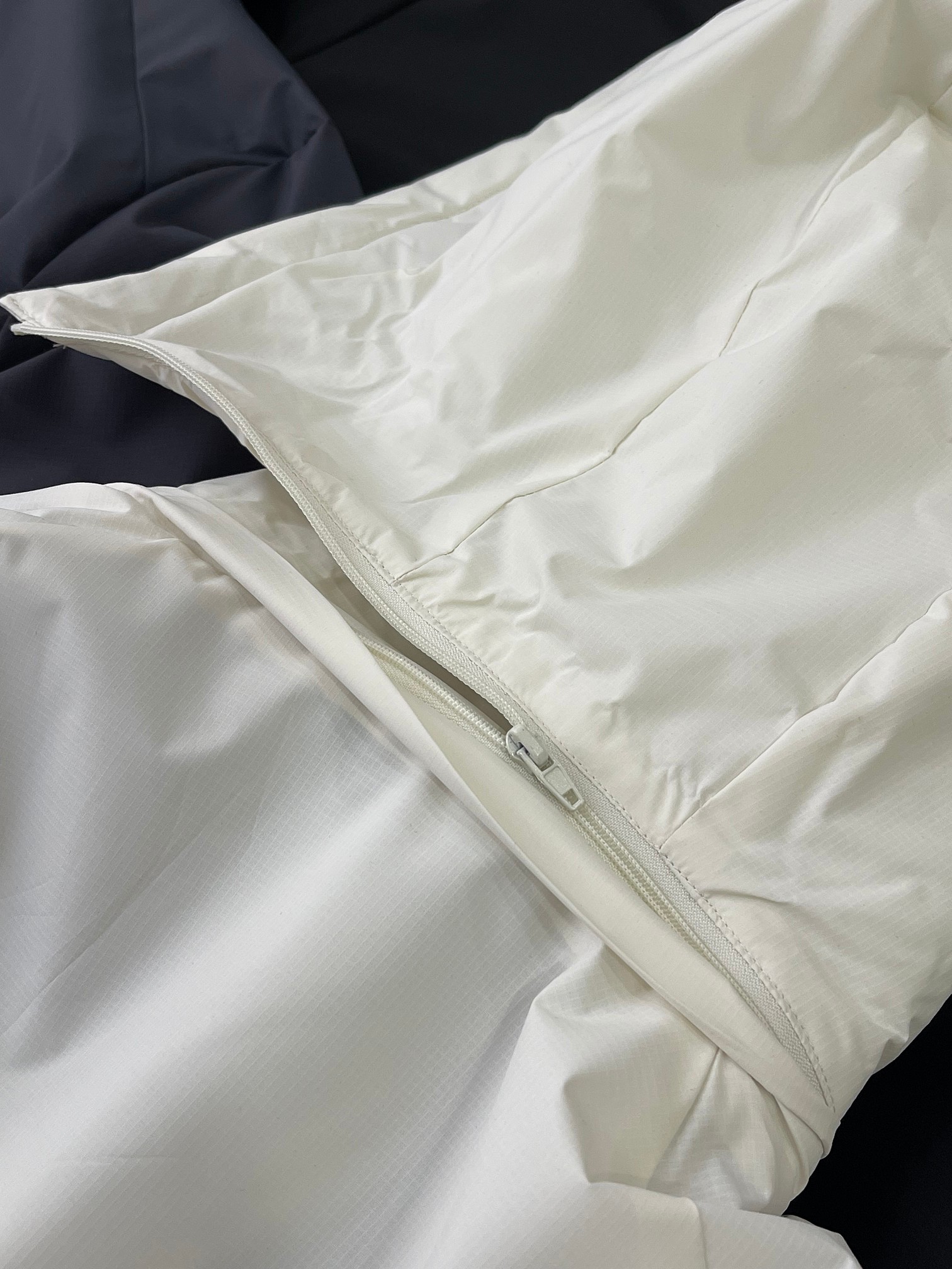 【ARC'TERYX旗艦店】秋冬ジャケット 男女兼用 ご好評に付き再入荷！