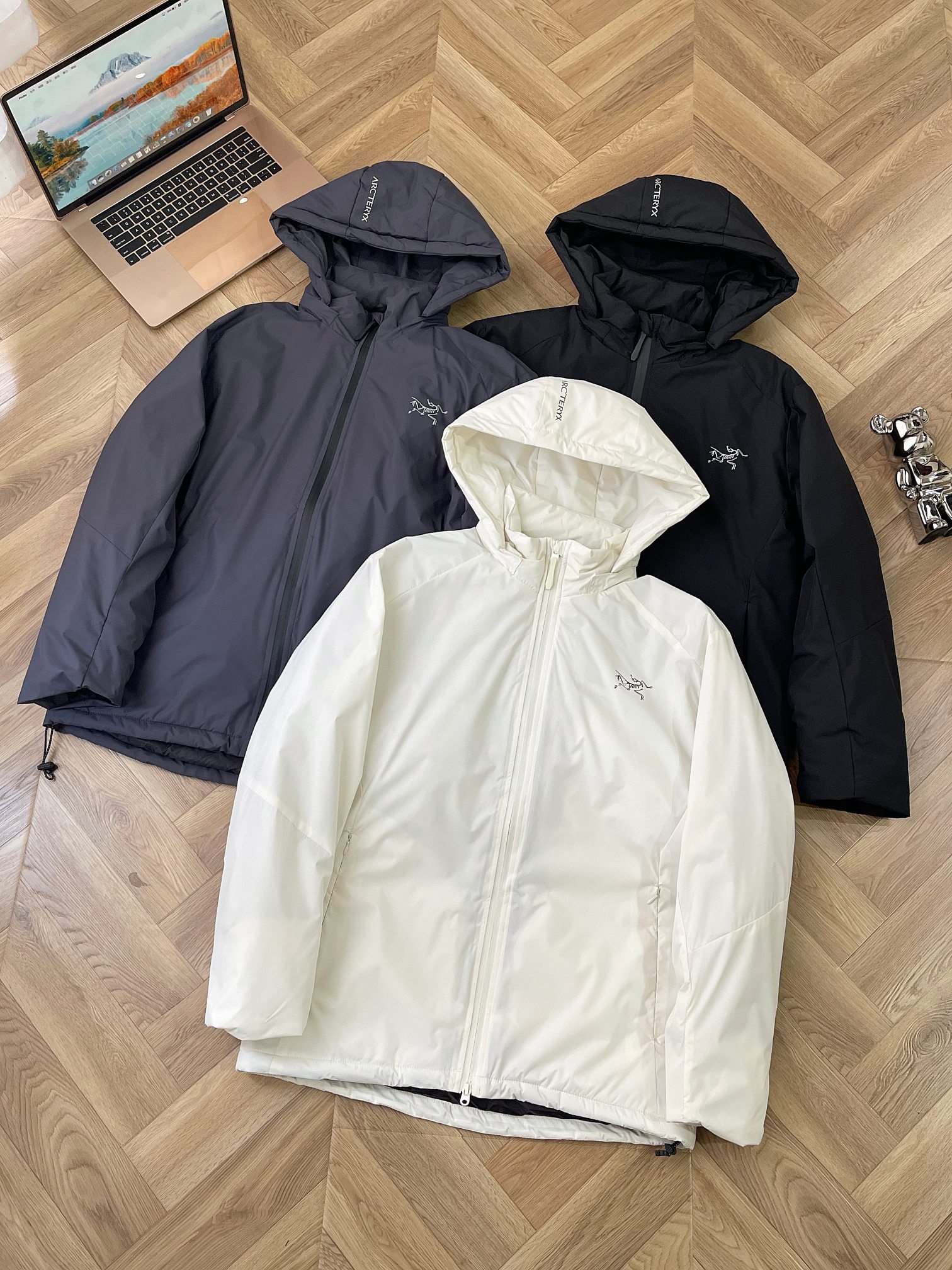 【ARC'TERYX旗艦店】秋冬ジャケット 男女兼用 ご好評に付き再入荷！