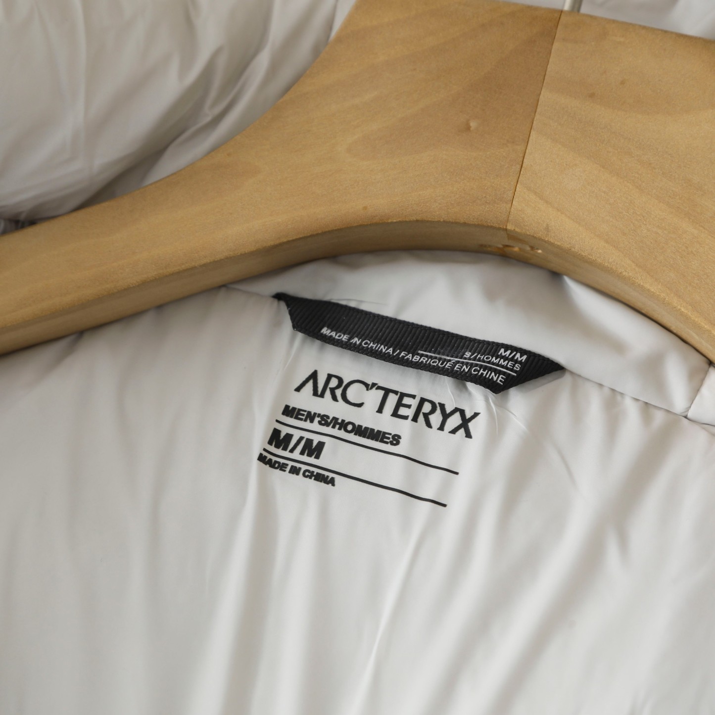 【ARC'TERYX旗艦店】ジャケット 男女兼用 ご好評に付き再入荷！