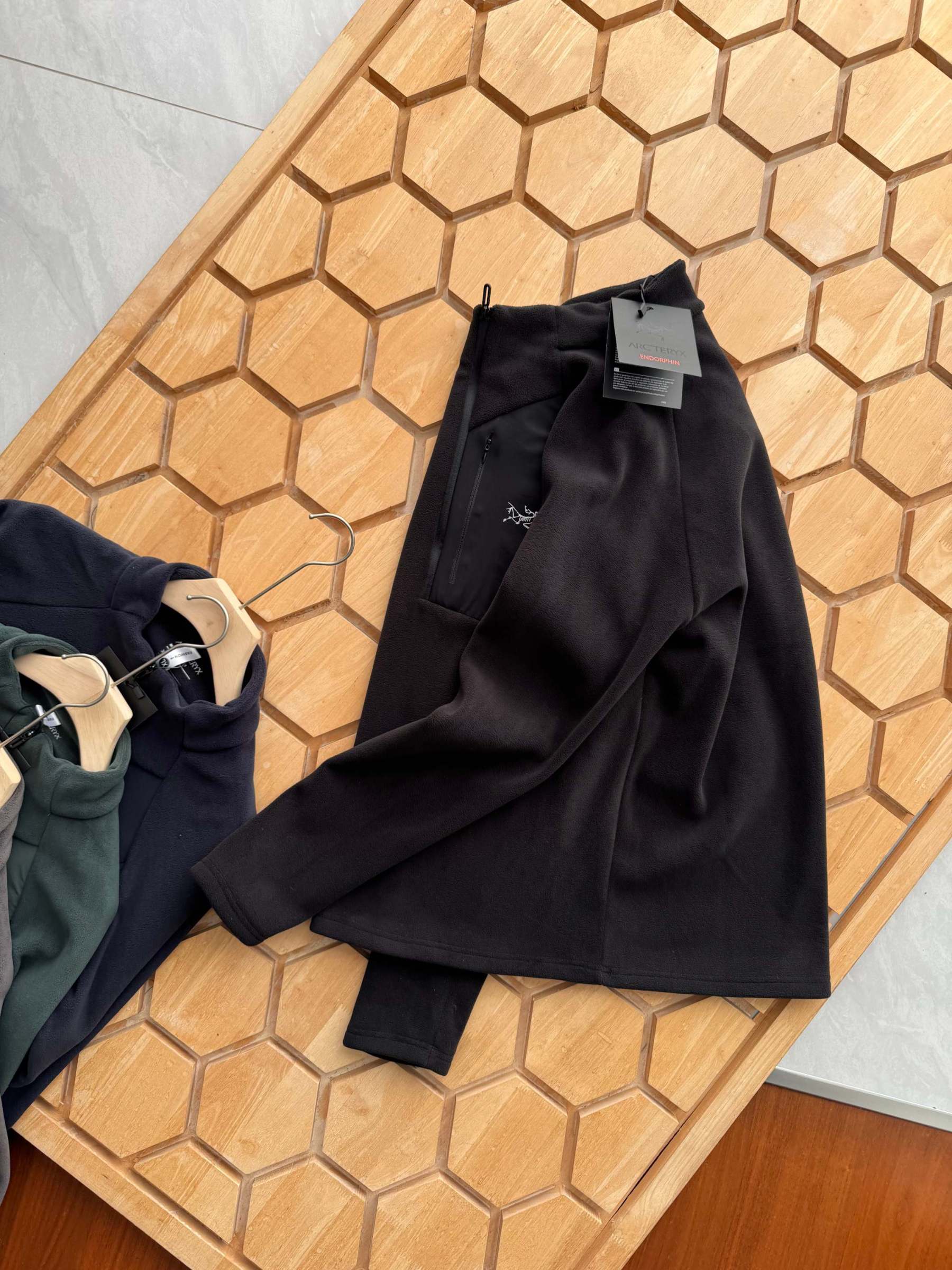 【ARC'TERYX旗艦店】秋冬ジャケット 男女兼用 ご好評に付き再入荷！