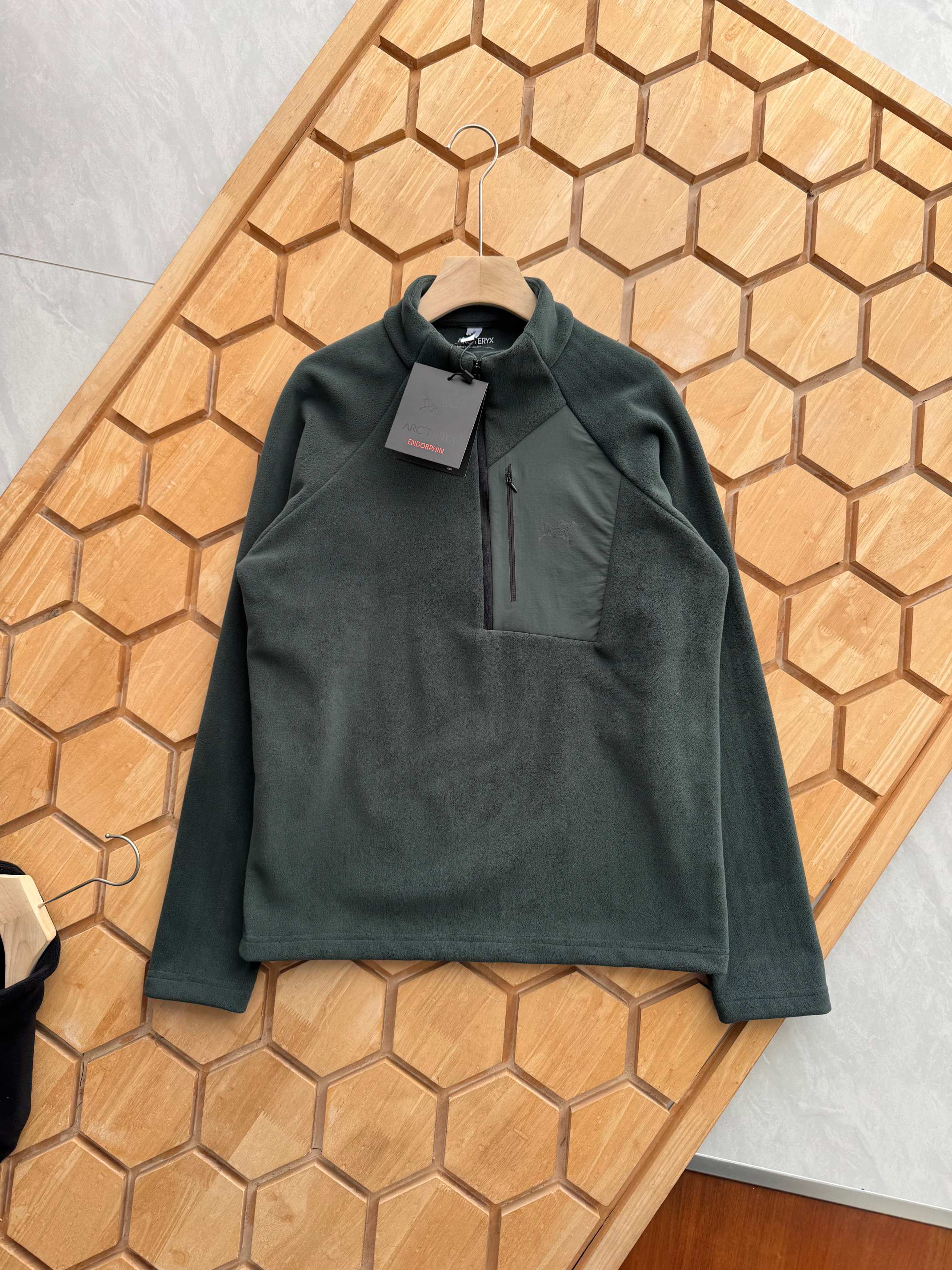 【ARC'TERYX旗艦店】秋冬ジャケット 男女兼用 ご好評に付き再入荷！