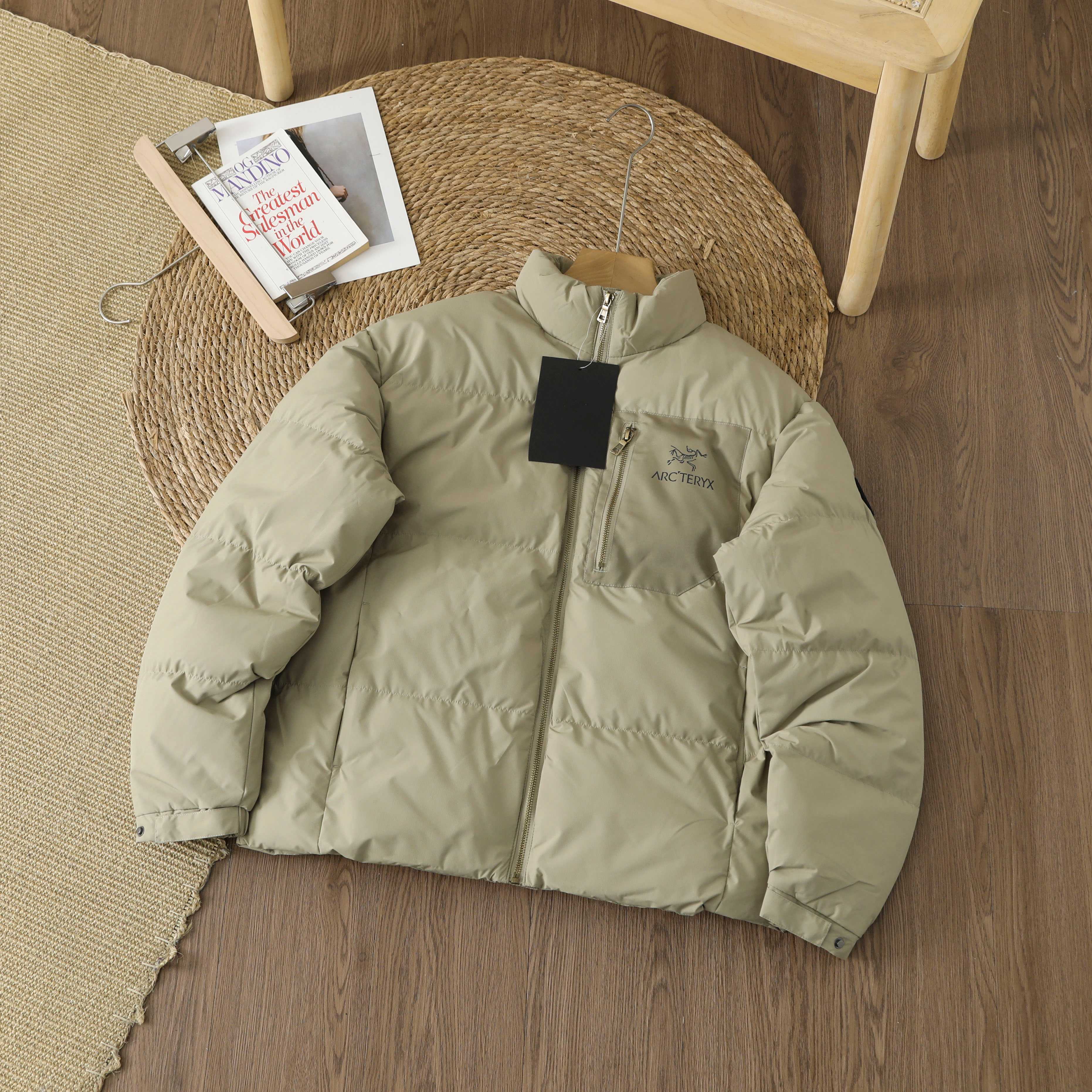 【ARC'TERYX旗艦店】ダウンジャケット 男女兼用 ご好評に付き再入荷！