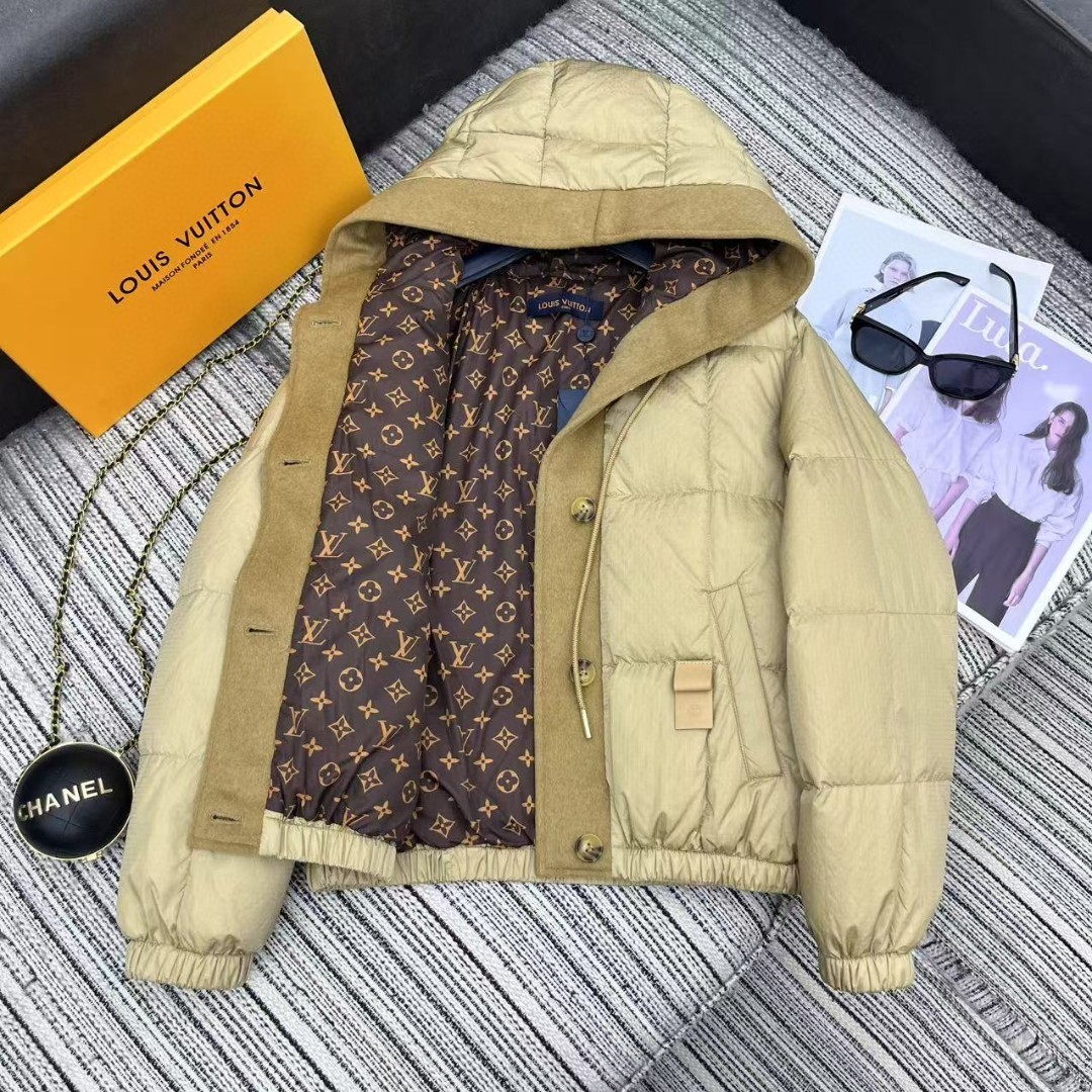 【LOUIS VUITTON旗艦店】ルイヴィトン ダウンジャケット ご好評に付き再入荷！
