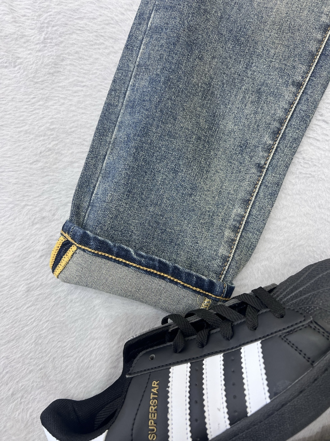 【PRADA公式旗艦店】プラダ ジーパン、ご好評に付き再入荷！