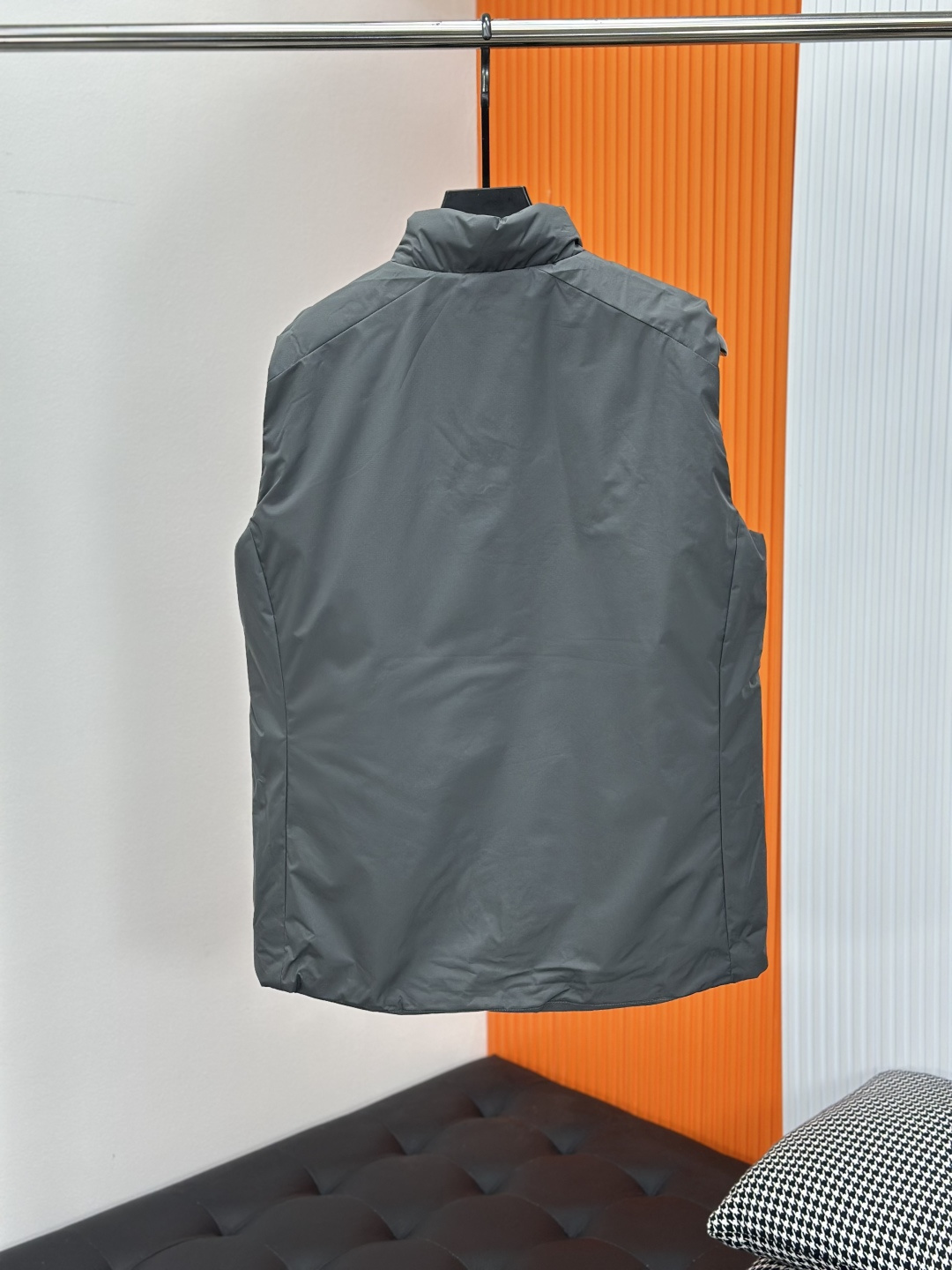 【ARC'TERYX旗艦店】ダウンベスト 男女兼用 ご好評に付き再入荷！