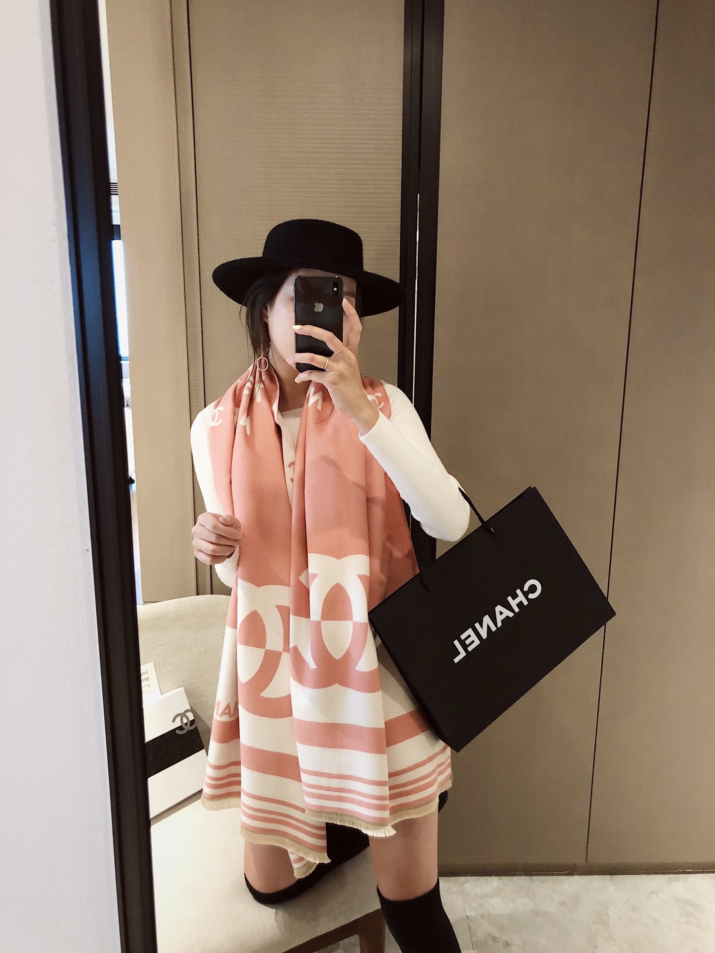 【CHANEL公式旗艦店】シャネル スカーフ 限定発売 送料無料