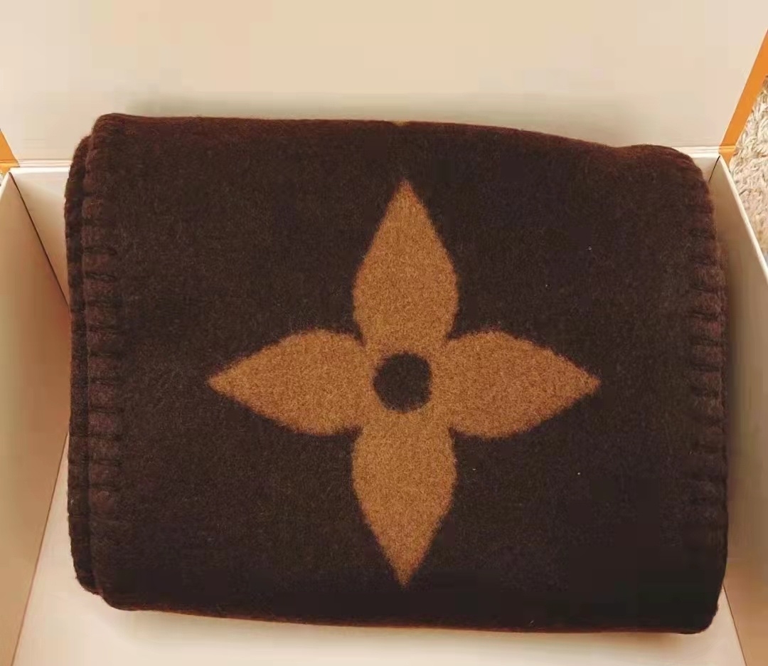 【LOUIS VUITTON公式旗艦店】ルイヴィトン スカーフ 限定発売 送料無料