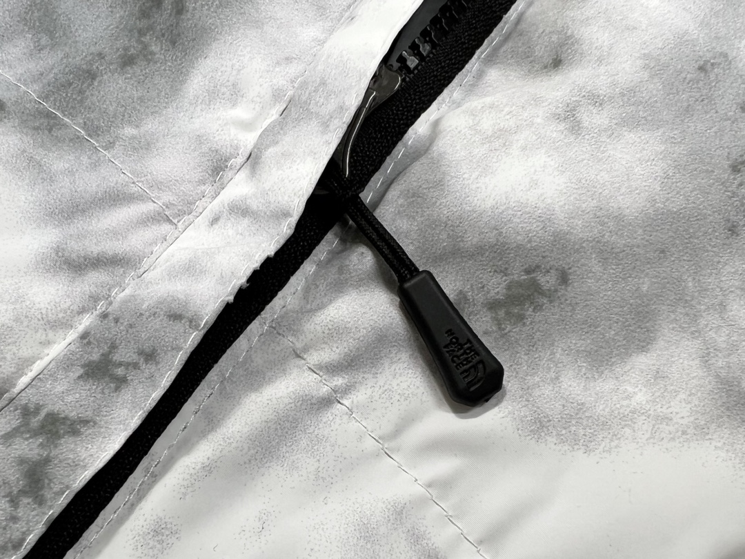 【The North Face 公式 旗艦店】ダウンジャケット ご好評に付き再入荷！