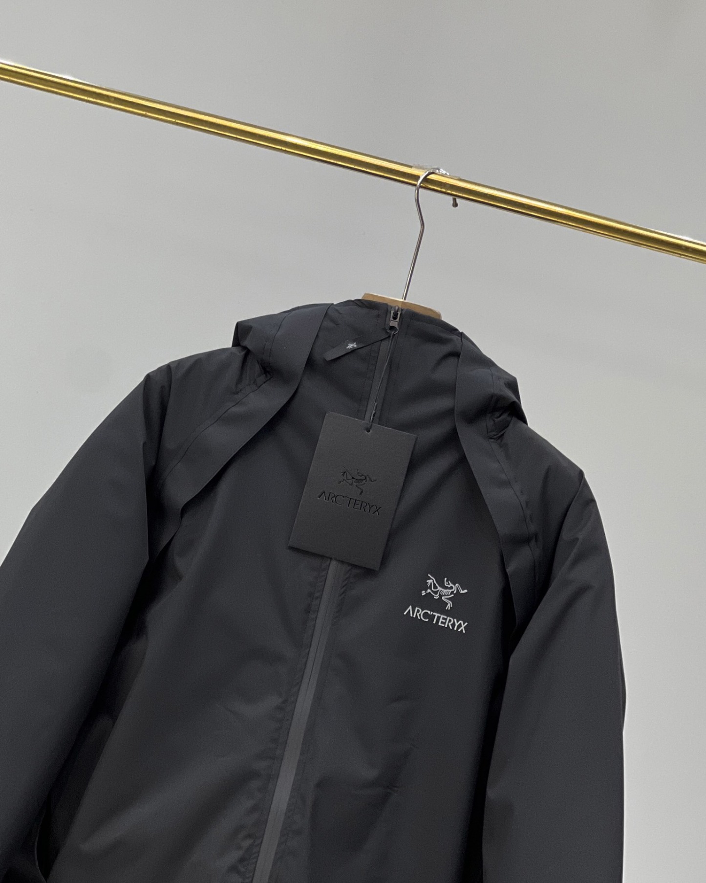 【ARC'TERYX旗艦店】ダウンジャケット ご好評に付き再入荷！