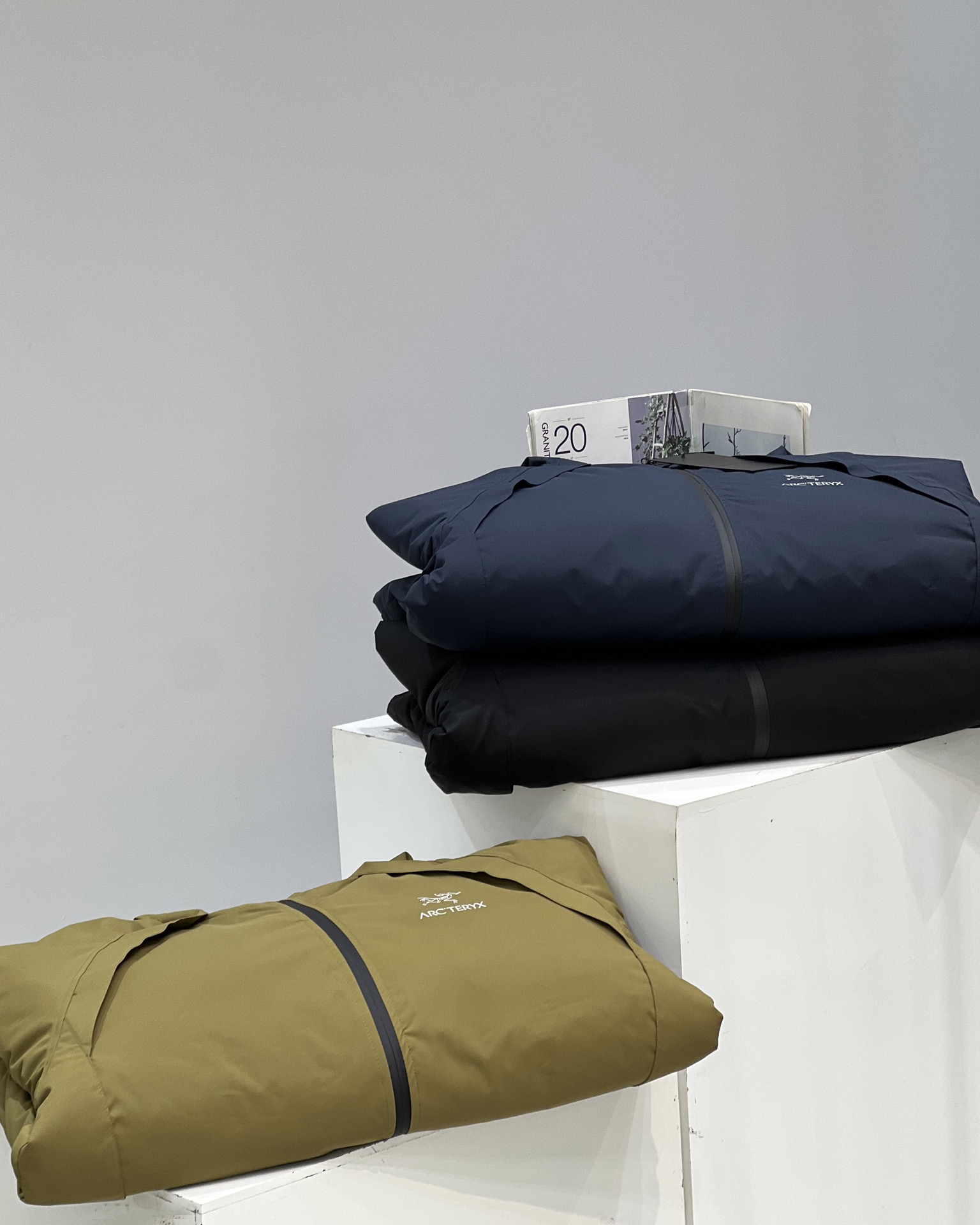 【ARC'TERYX旗艦店】ダウンジャケット ご好評に付き再入荷！