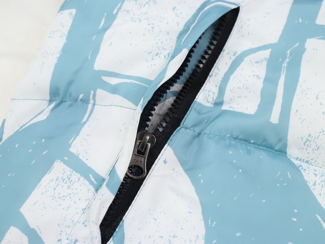 【The North Face 公式 旗艦店】ダウンジャケット ご好評に付き再入荷！