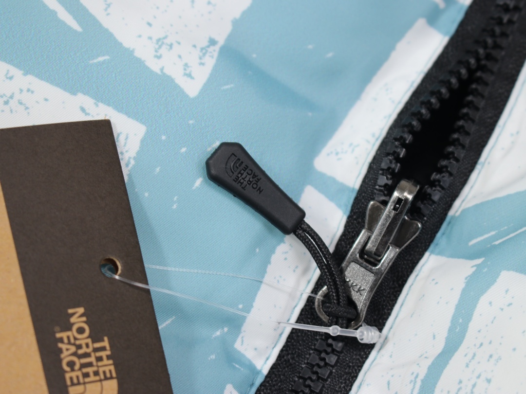 【The North Face 公式 旗艦店】ダウンジャケット ご好評に付き再入荷！