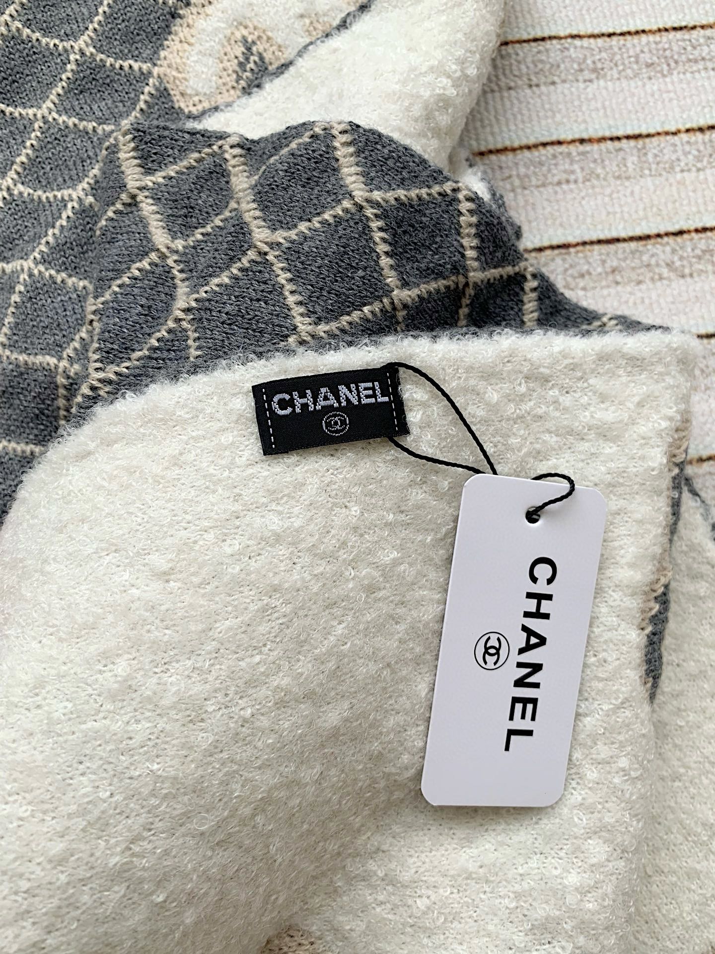 【CHANEL公式旗艦店】シャネル スカーフ 限定発売 送料無料