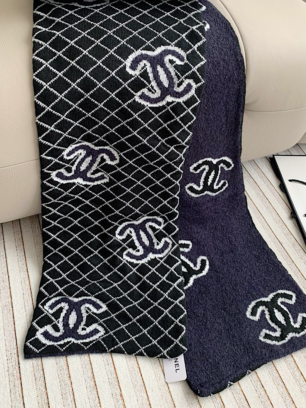 【CHANEL公式旗艦店】シャネル スカーフ 限定発売 送料無料