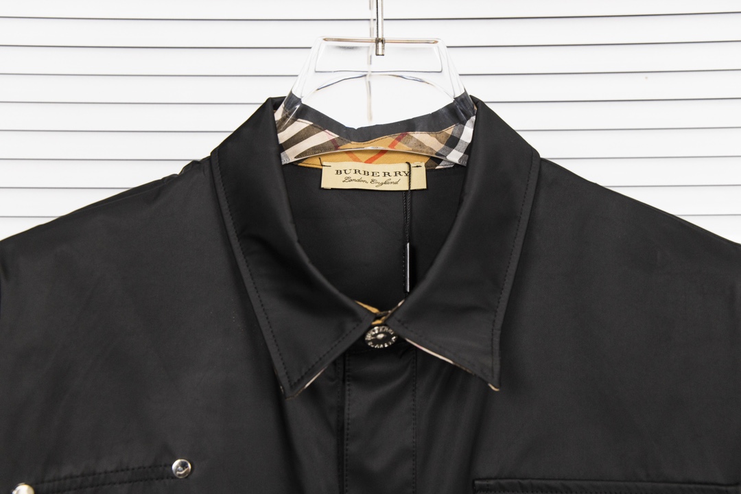 【BURBERRY旗艦店】バーバリー ジャケット 、ご好評に付き再入荷！