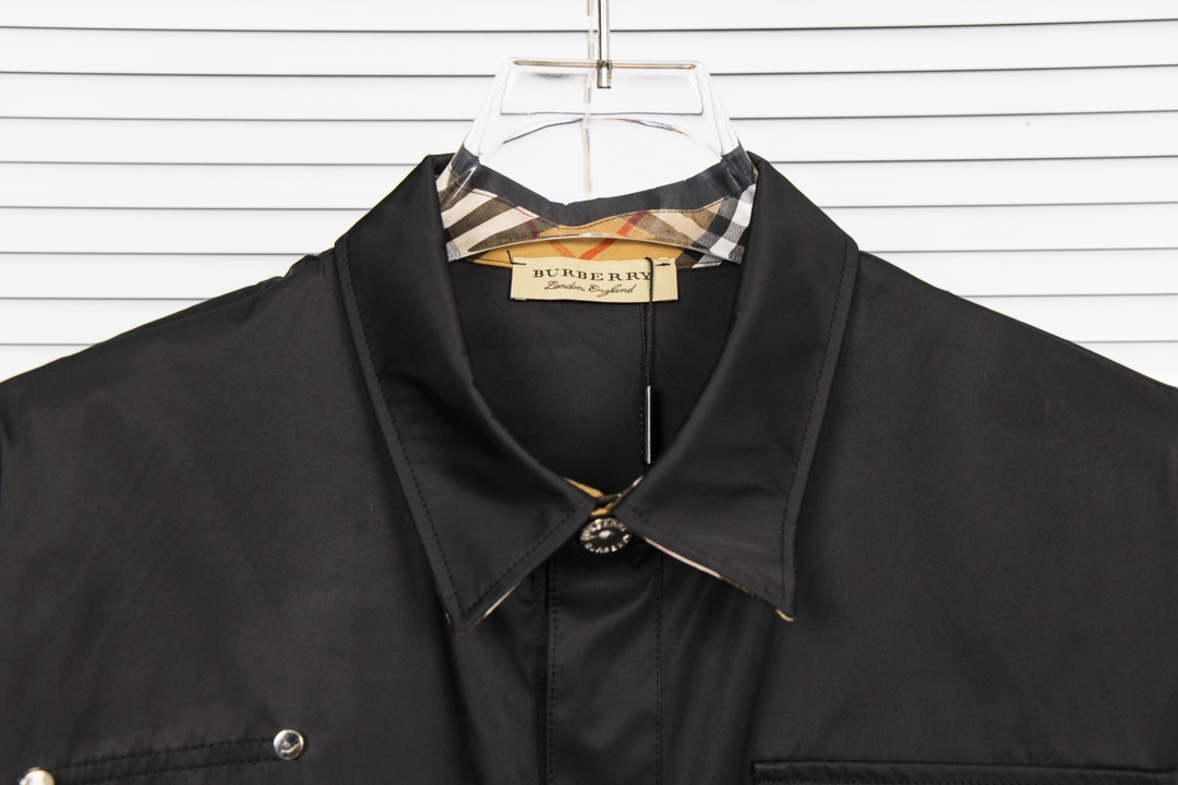 【BURBERRY旗艦店】バーバリー ジャケット 、ご好評に付き再入荷！