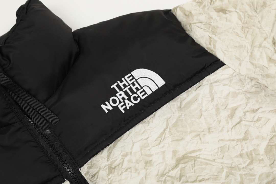 【The North Face x Supreme】 連名ダウンジャケット【即日出荷】