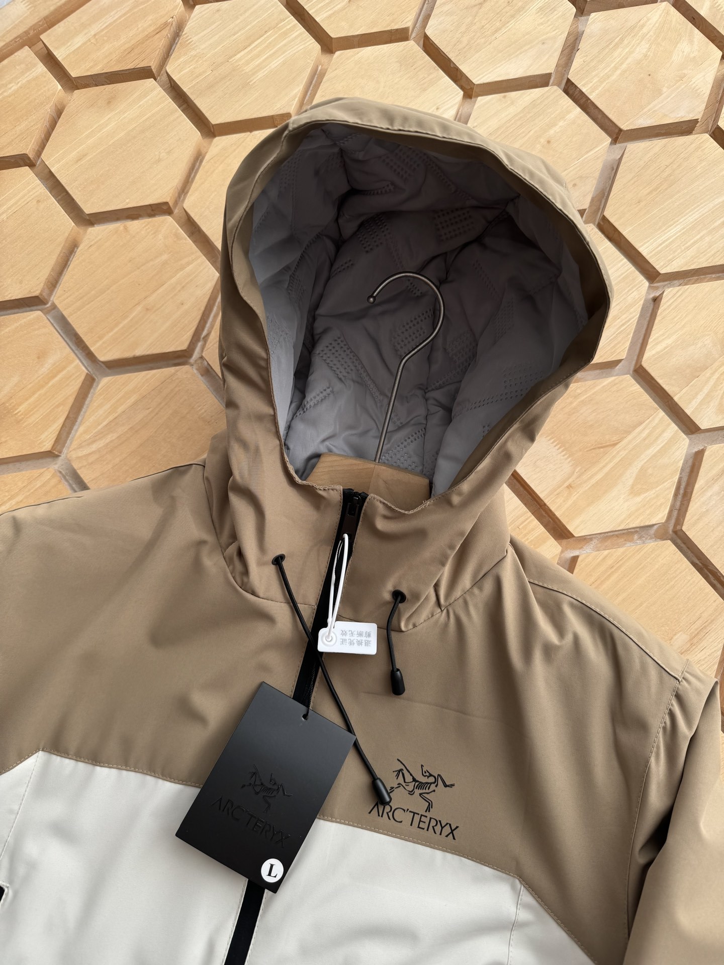 【ARC'TERYX旗艦店】秋冬ジャケット 男女兼用 ご好評に付き再入荷！