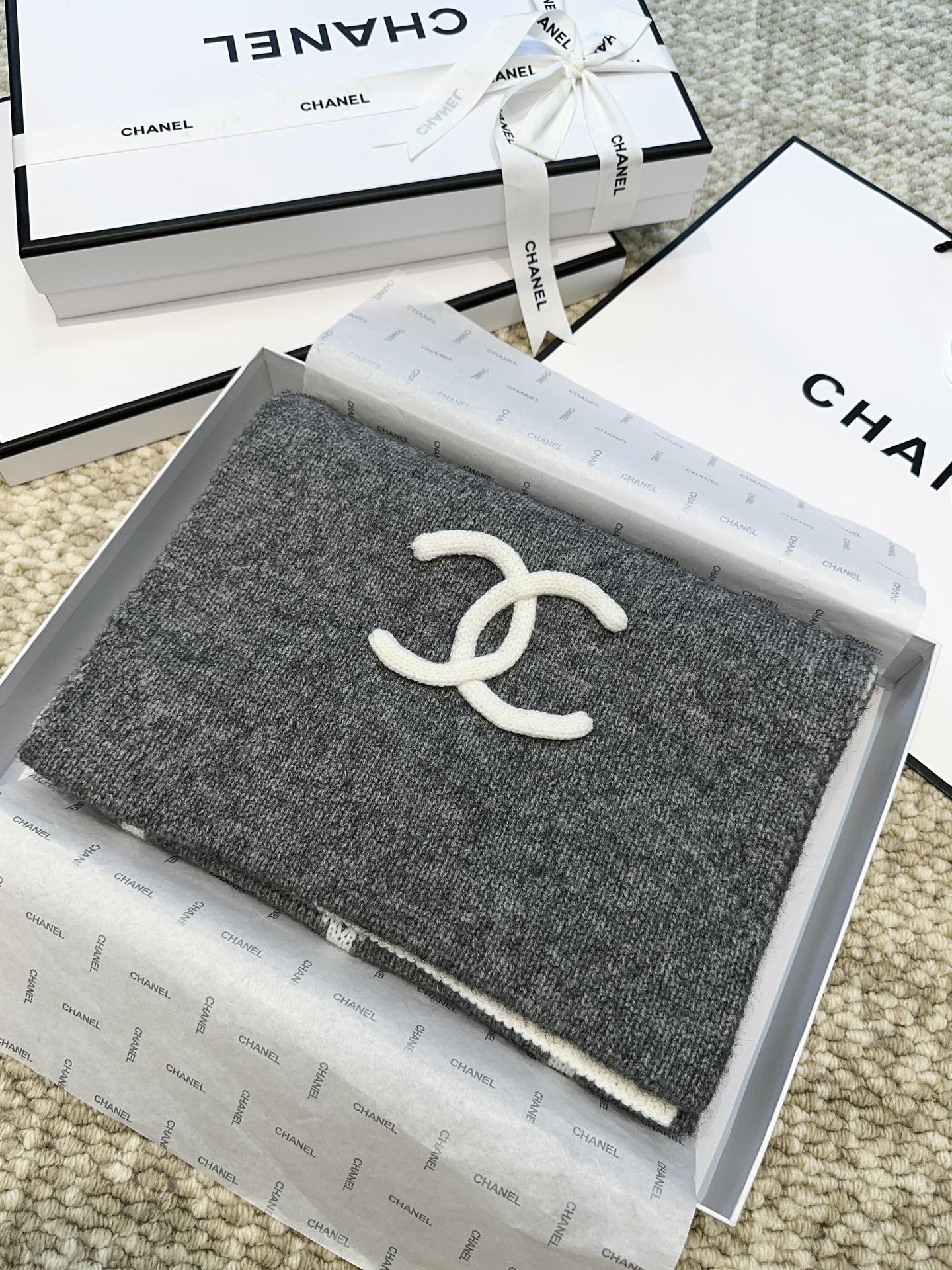 【CHANEL公式旗艦店】シャネル スカーフ 限定発売 送料無料