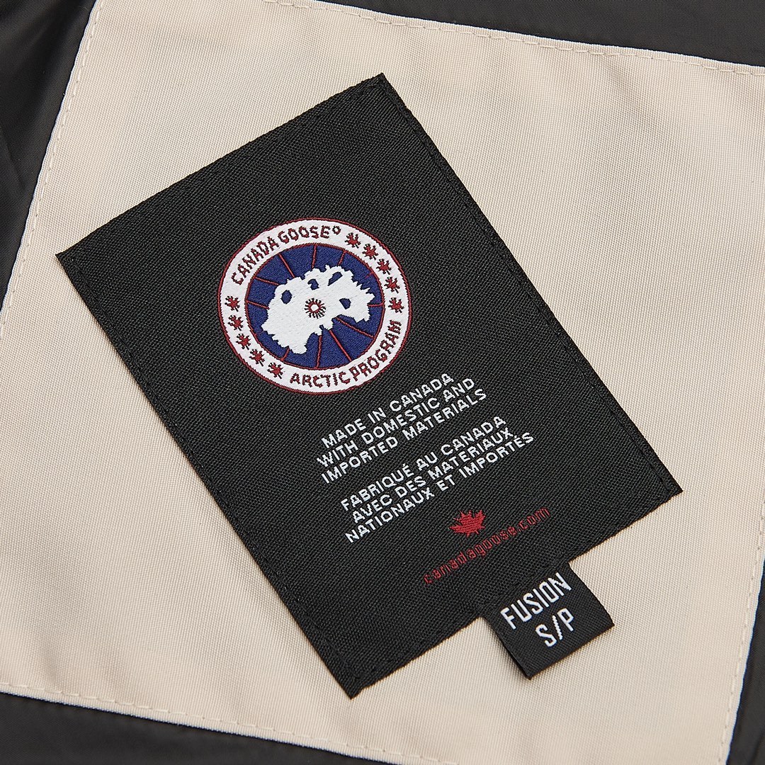 【Canada Goose 公式 旗艦店】ダウンベスト、ご好評に付き再入荷！