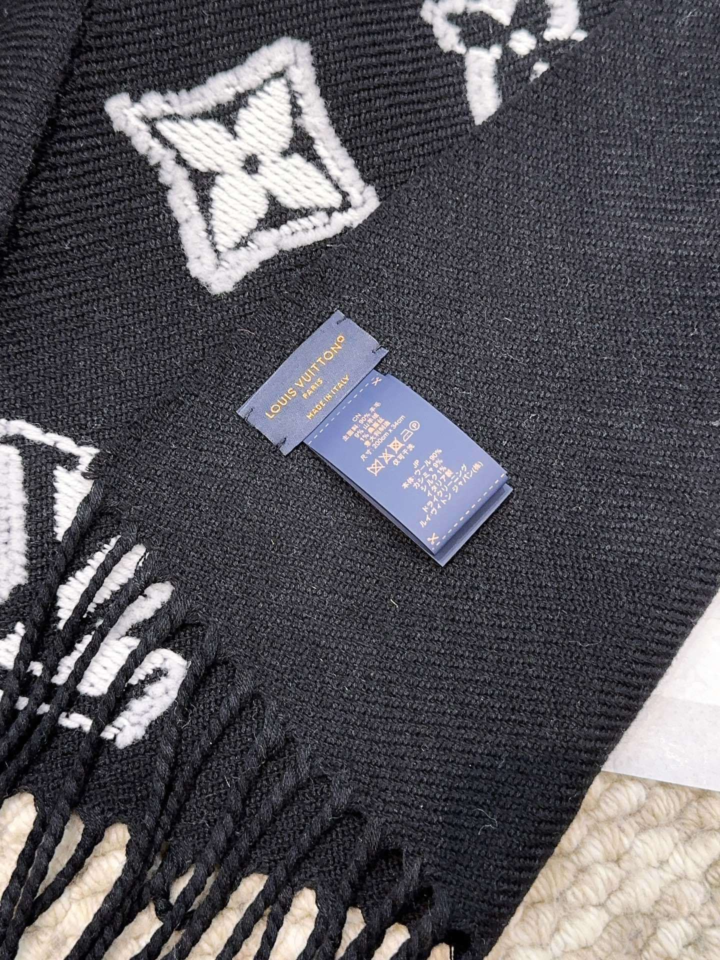 【LOUIS VUITTON公式旗艦店】ルイヴィトン スカーフ 限定発売 送料無料