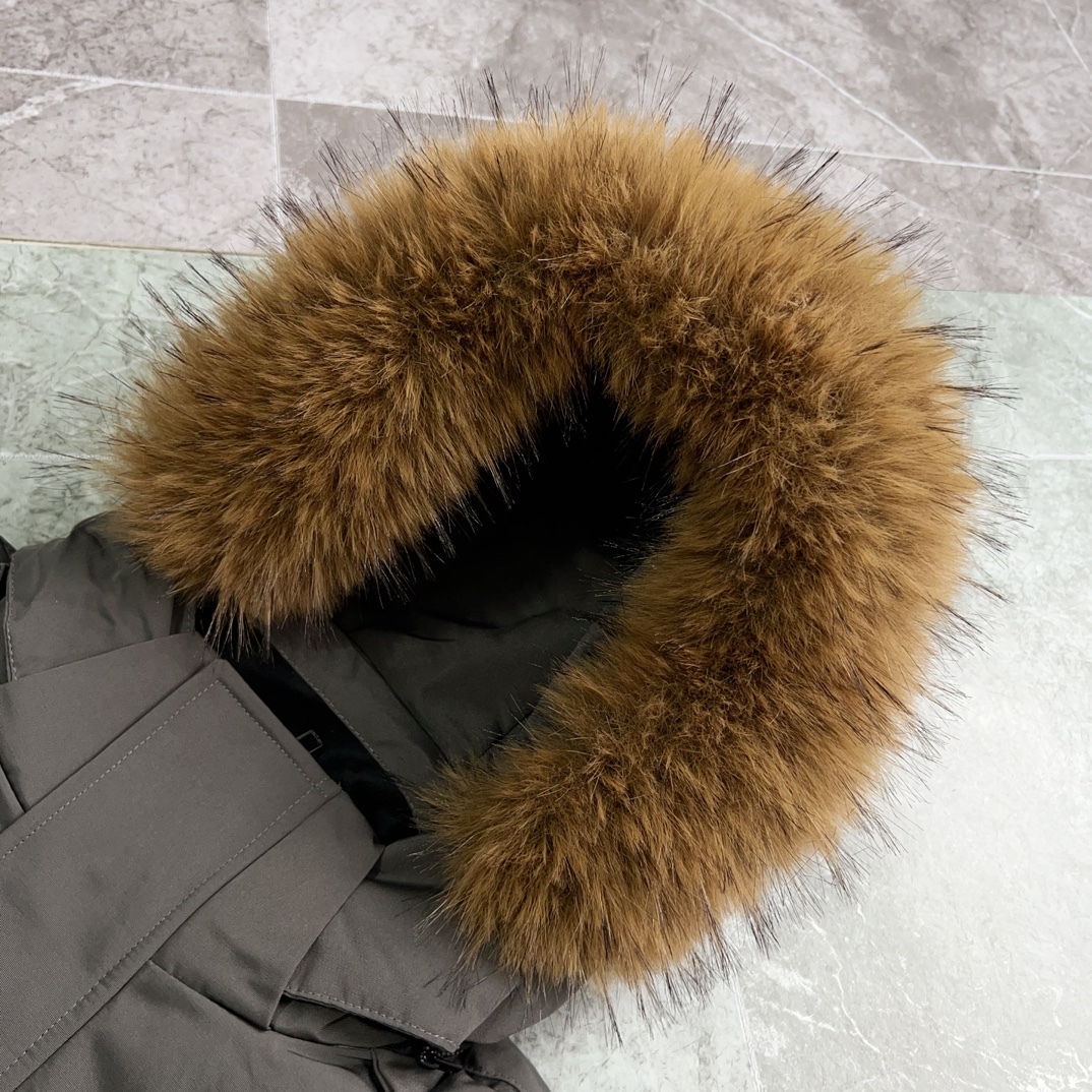 【CANADA GOOSE旗艦店】ダウンジャケット 男女兼用、ご好評に付き再入荷！