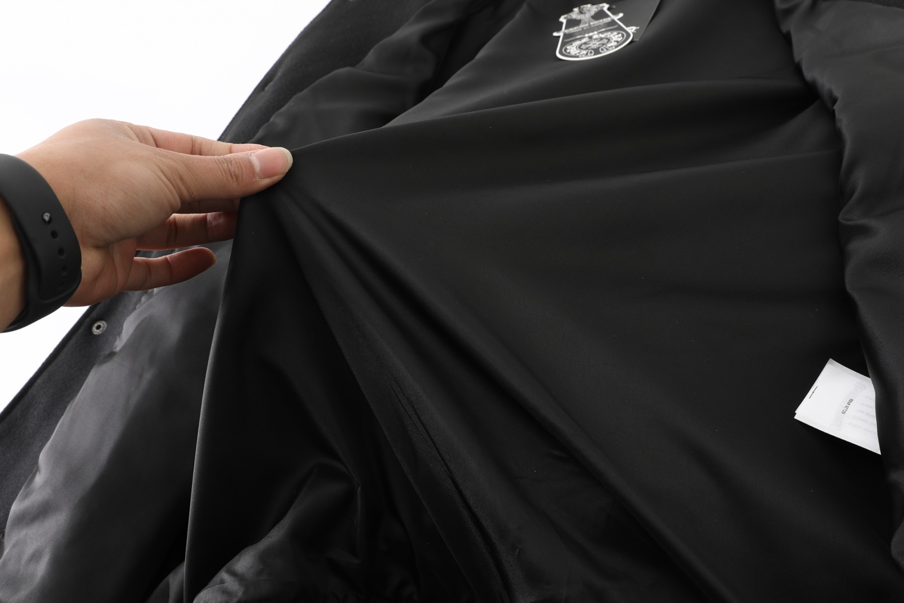 【CHROME HEARTS旗艦店】クロムハーツ ジャケット ご好評に付き再入荷！