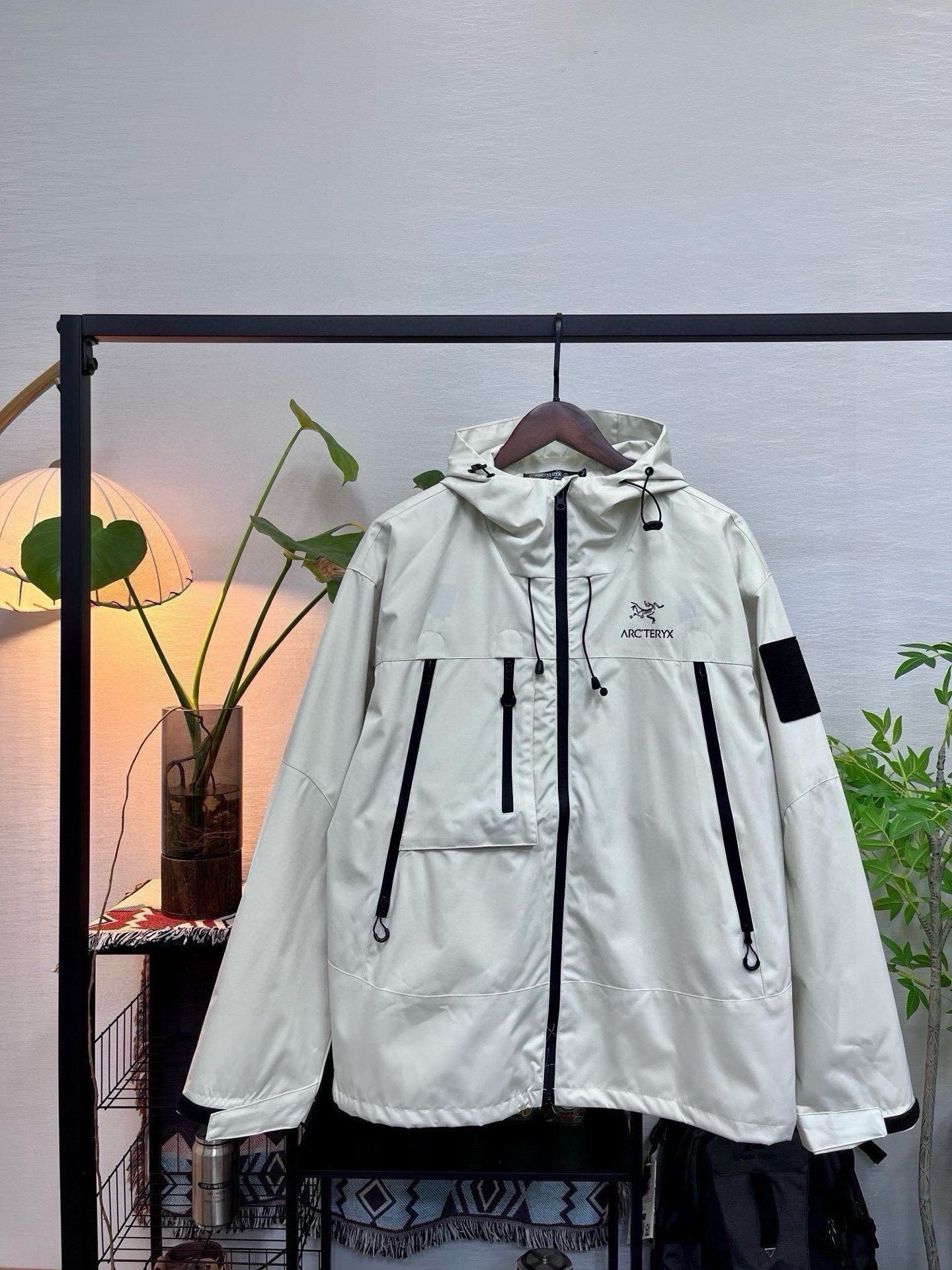 【ARC'TERYX旗艦店】ジャケット 男女兼用 ご好評に付き再入荷！