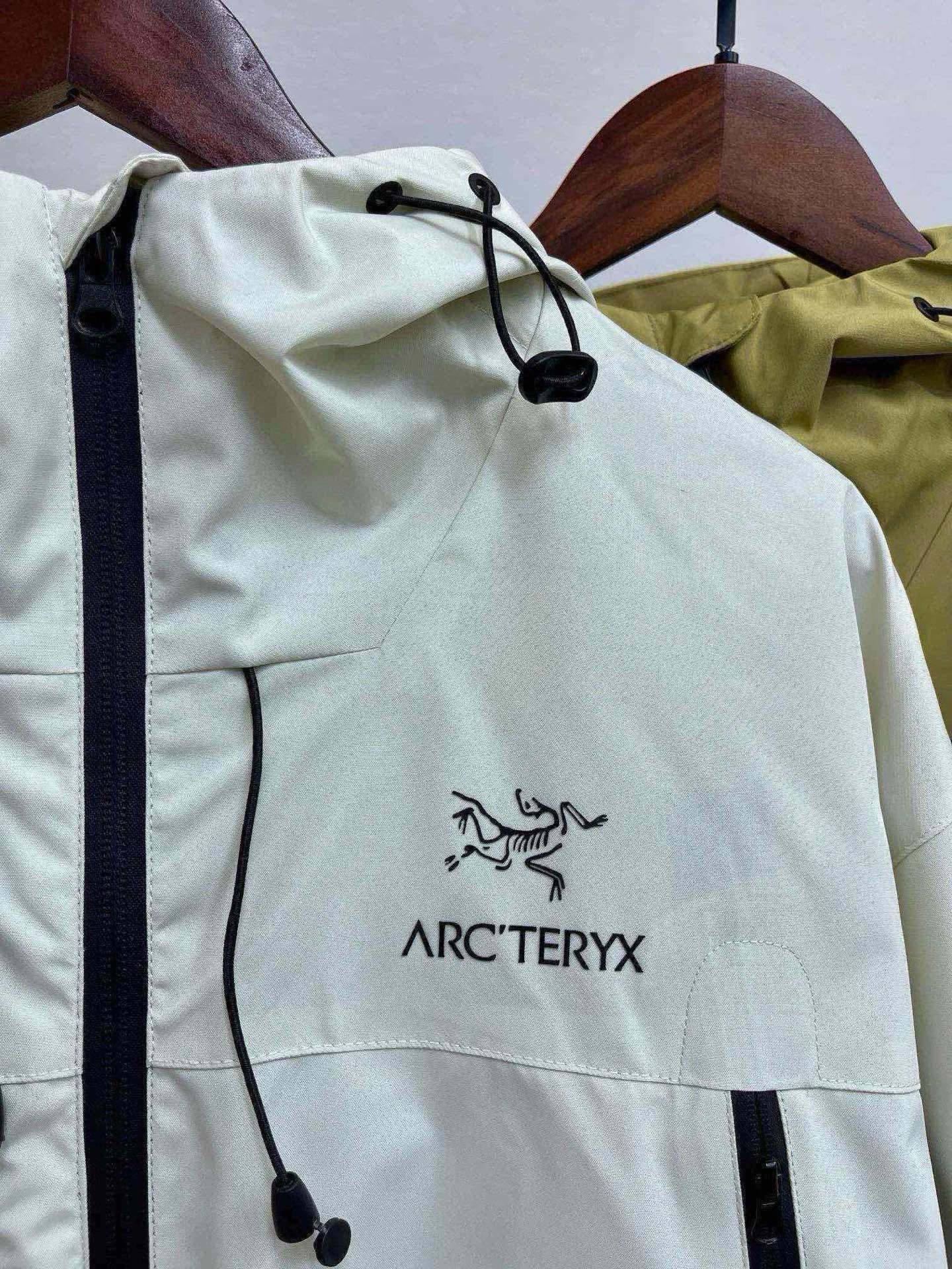 【ARC'TERYX旗艦店】ジャケット 男女兼用 ご好評に付き再入荷！