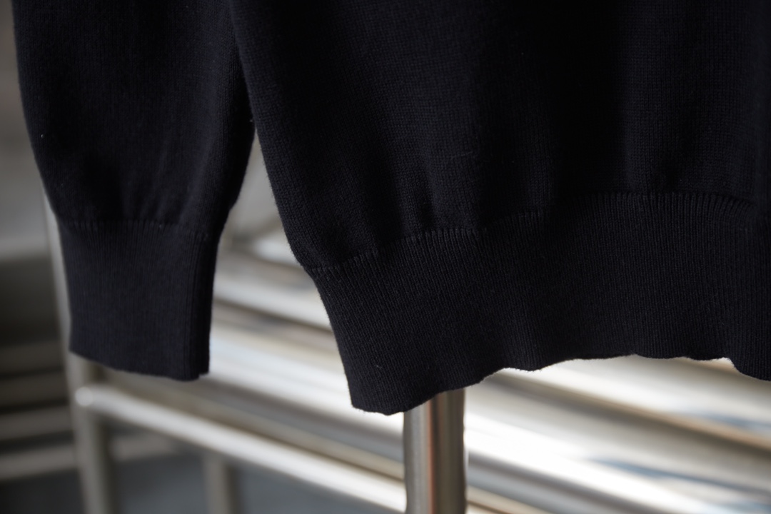 【LOUIS VUITTON旗艦店】ルイヴィトン セーター ご好評に付き再入荷！