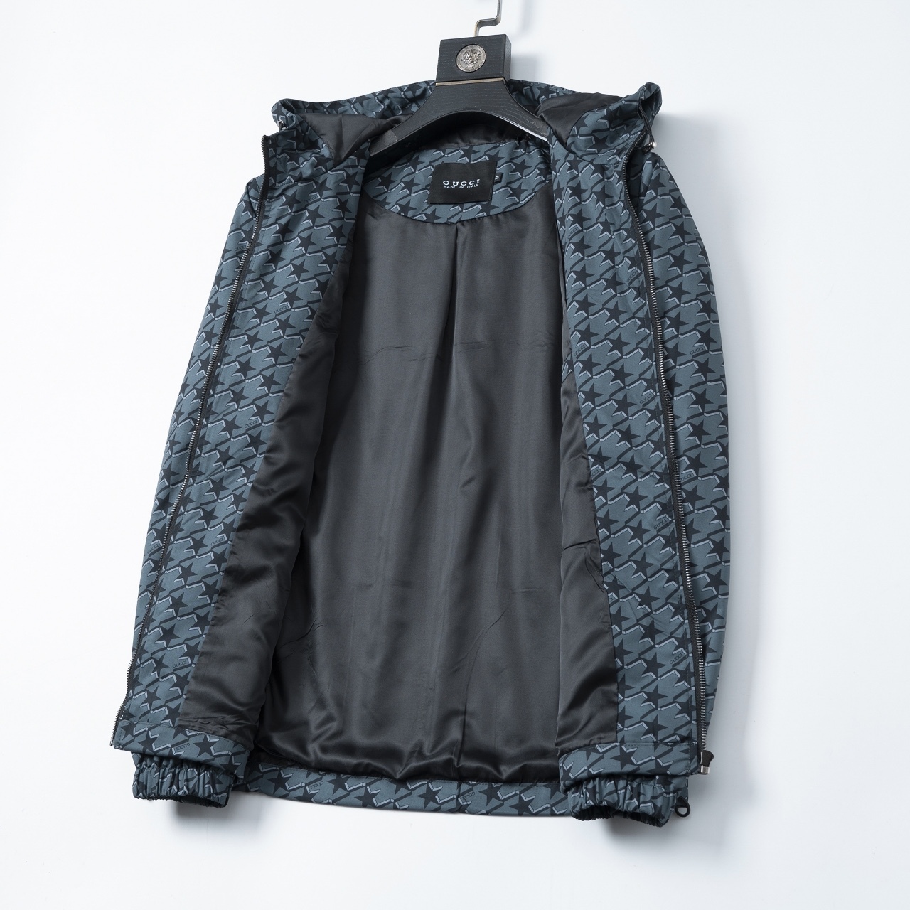 【GUCCI旗艦店】グッチ ジャケット 、ご好評に付き再入荷！