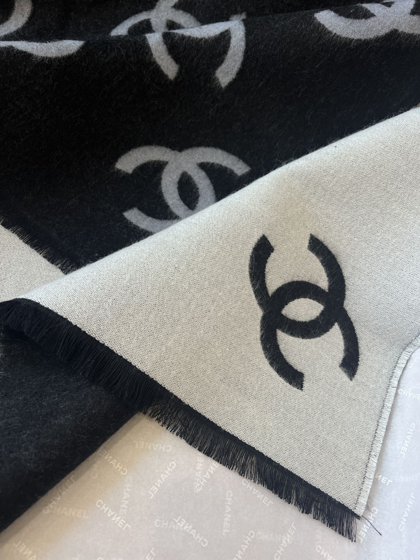 【CHANEL公式旗艦店】シャネル スカーフ 限定発売 送料無料