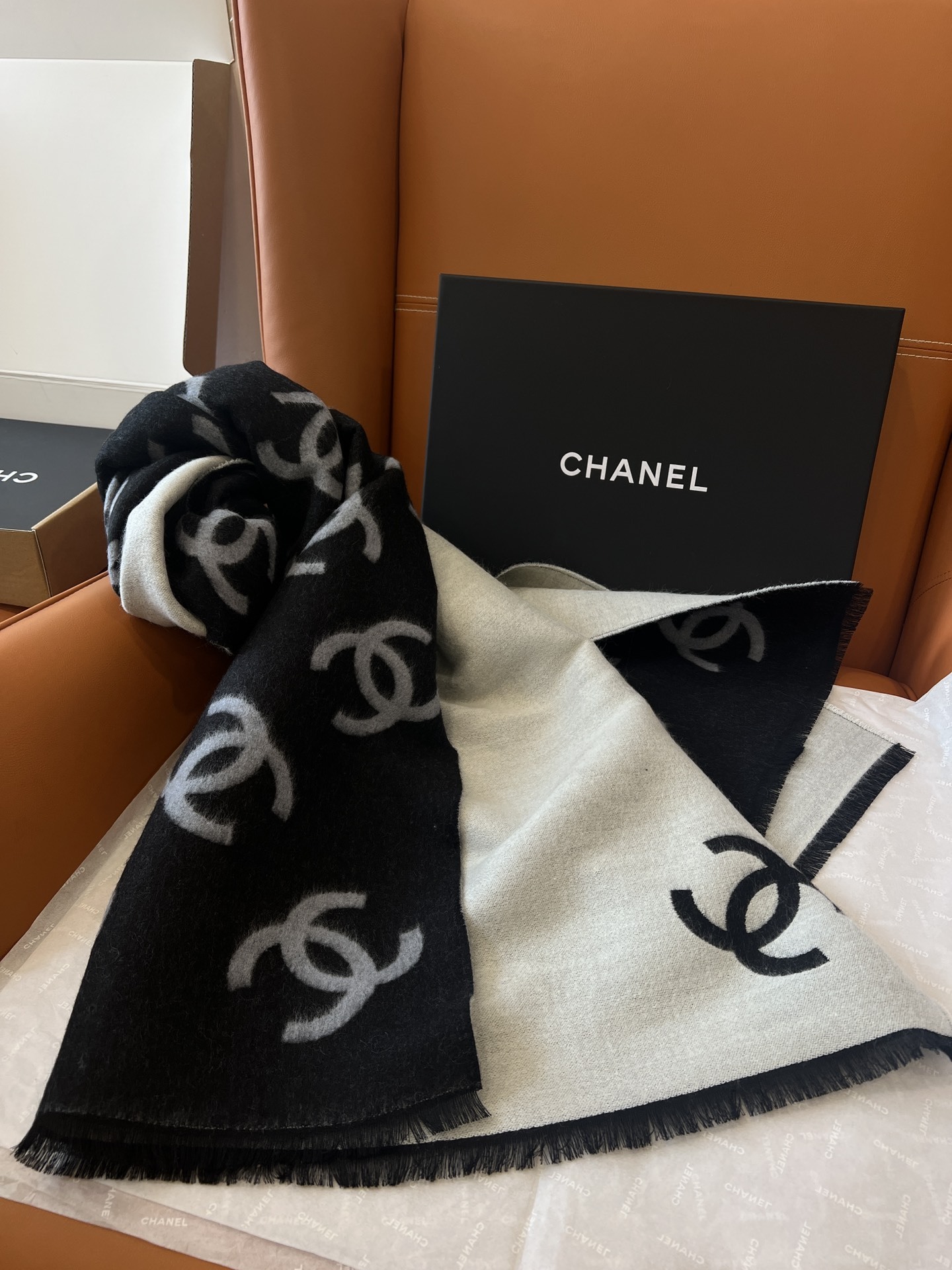 【CHANEL公式旗艦店】シャネル スカーフ 限定発売 送料無料