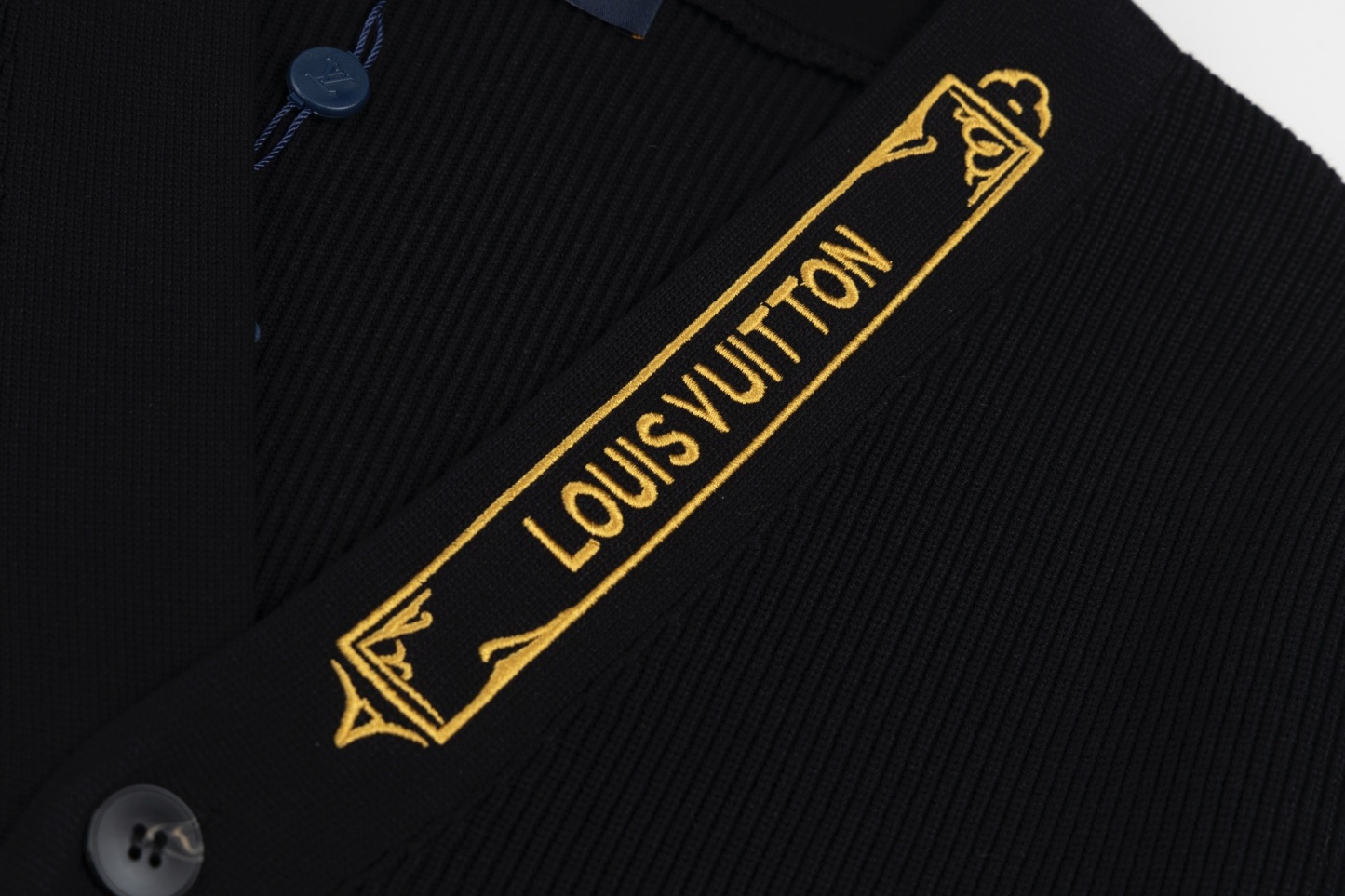 【LOUIS VUITTON旗艦店】ルイヴィトン セーター ご好評に付き再入荷！