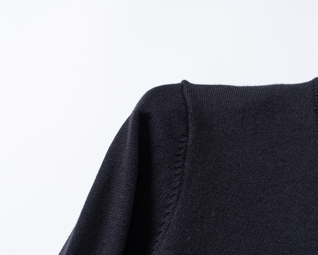 【LOUIS VUITTON旗艦店】ルイヴィトン セーター ご好評に付き再入荷！