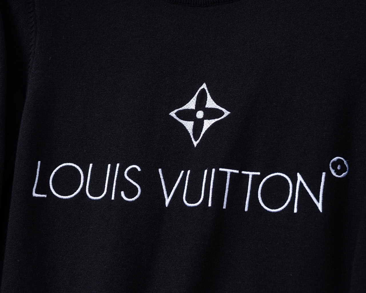 【LOUIS VUITTON旗艦店】ルイヴィトン セーター ご好評に付き再入荷！